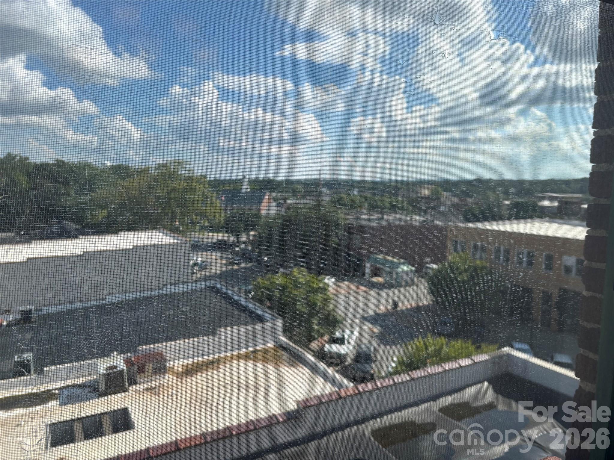 201 S Washington Street Property Photo 12
