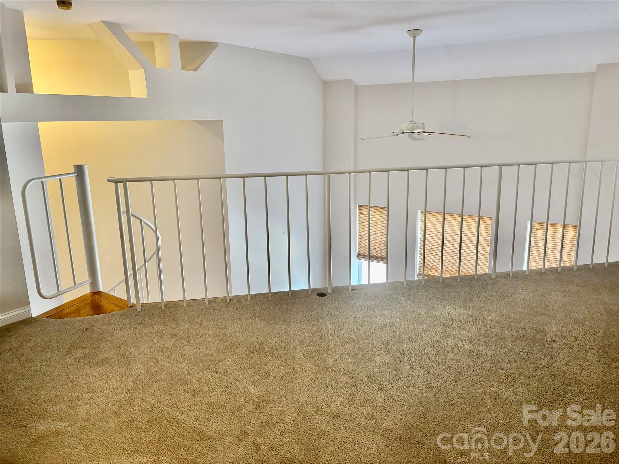 201 S Washington Street Property Photo 16