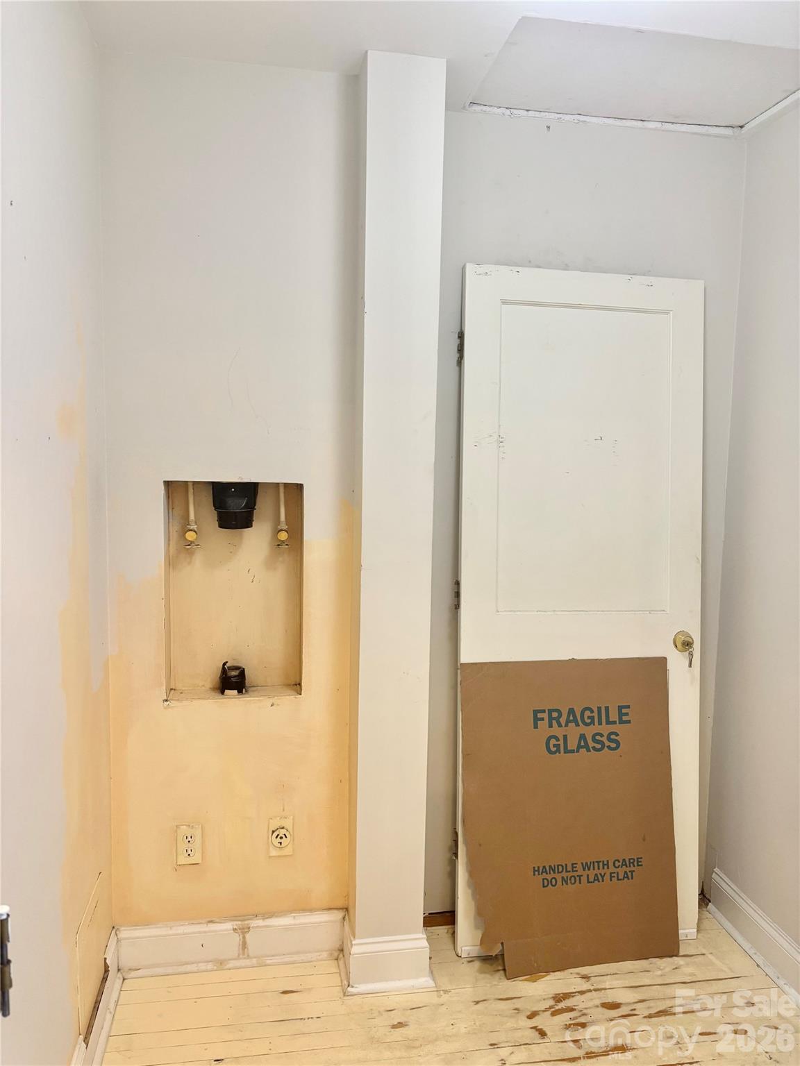 201 S Washington Street Property Photo 27