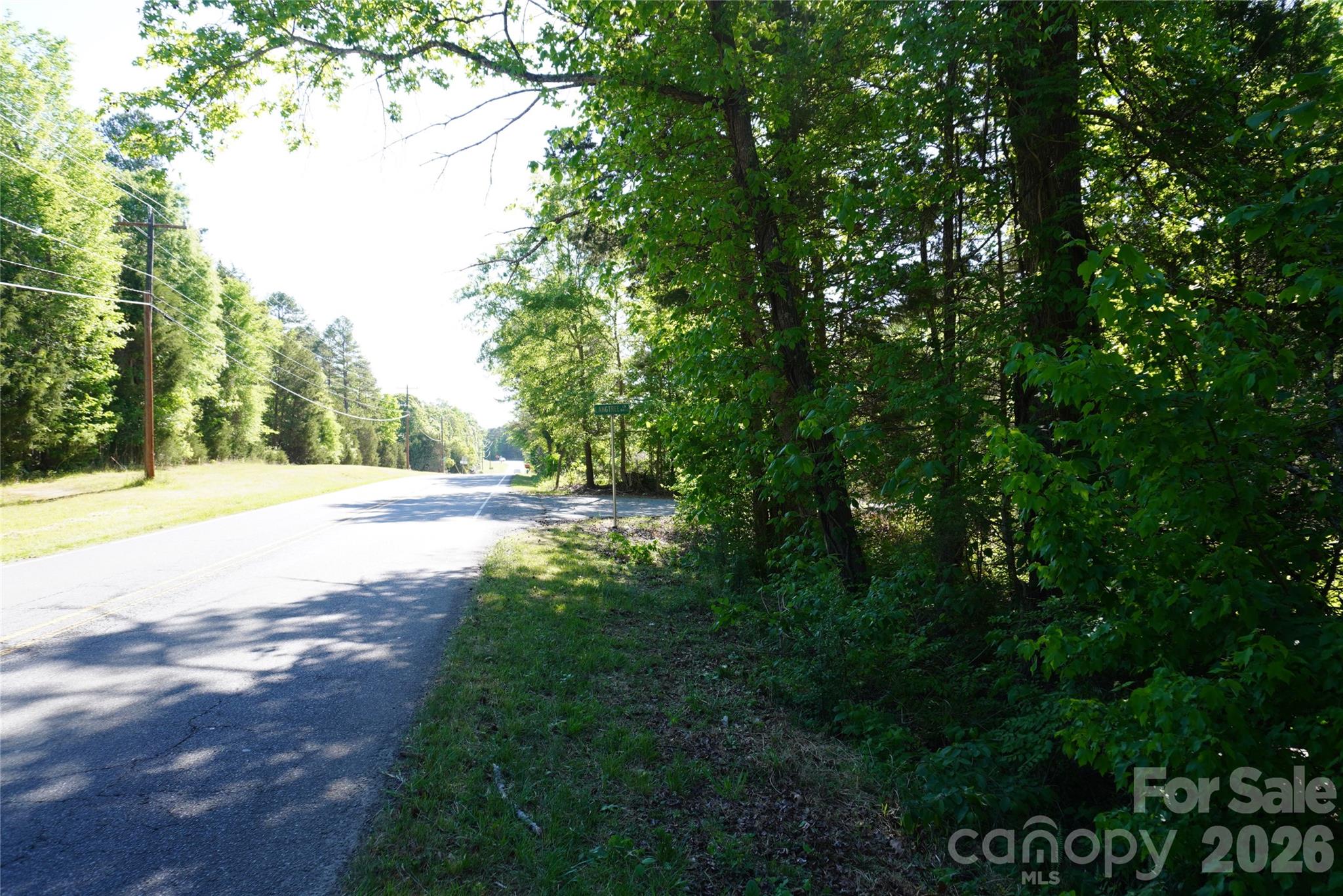 11928 Brief Road Property Photo 2