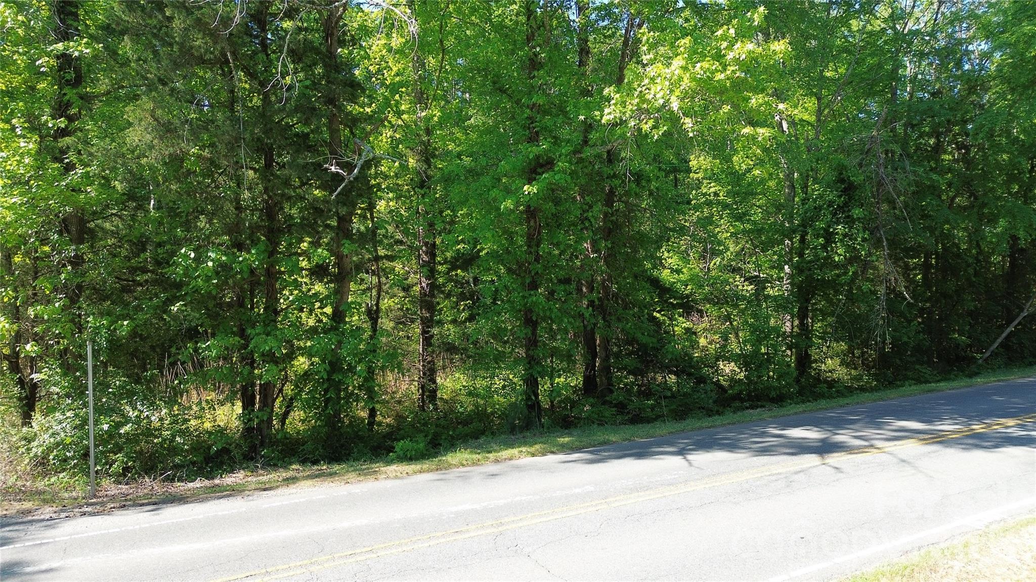 11928 Brief Road Property Photo 3