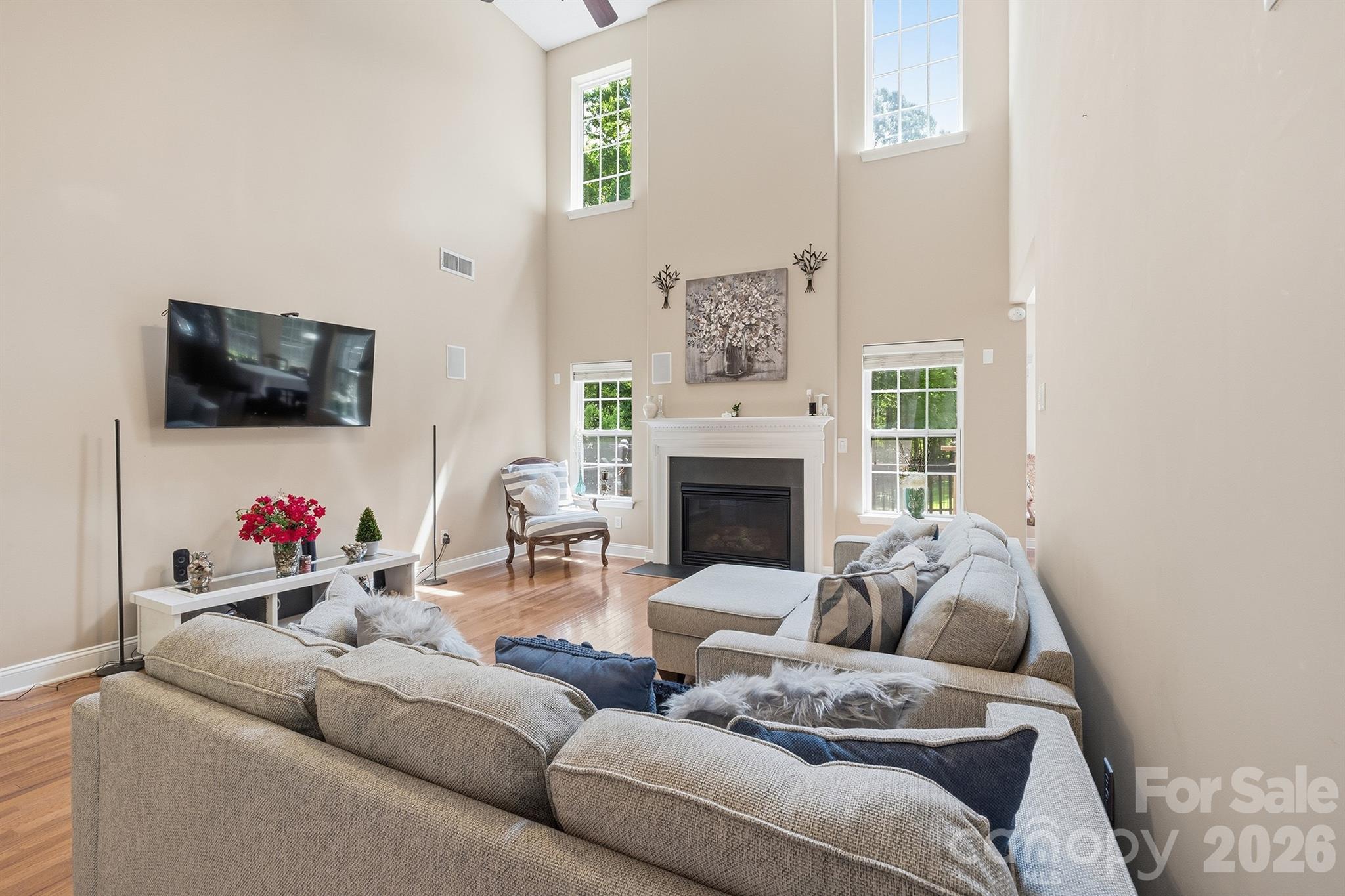 516 Shady Oaks Drive Property Photo 13