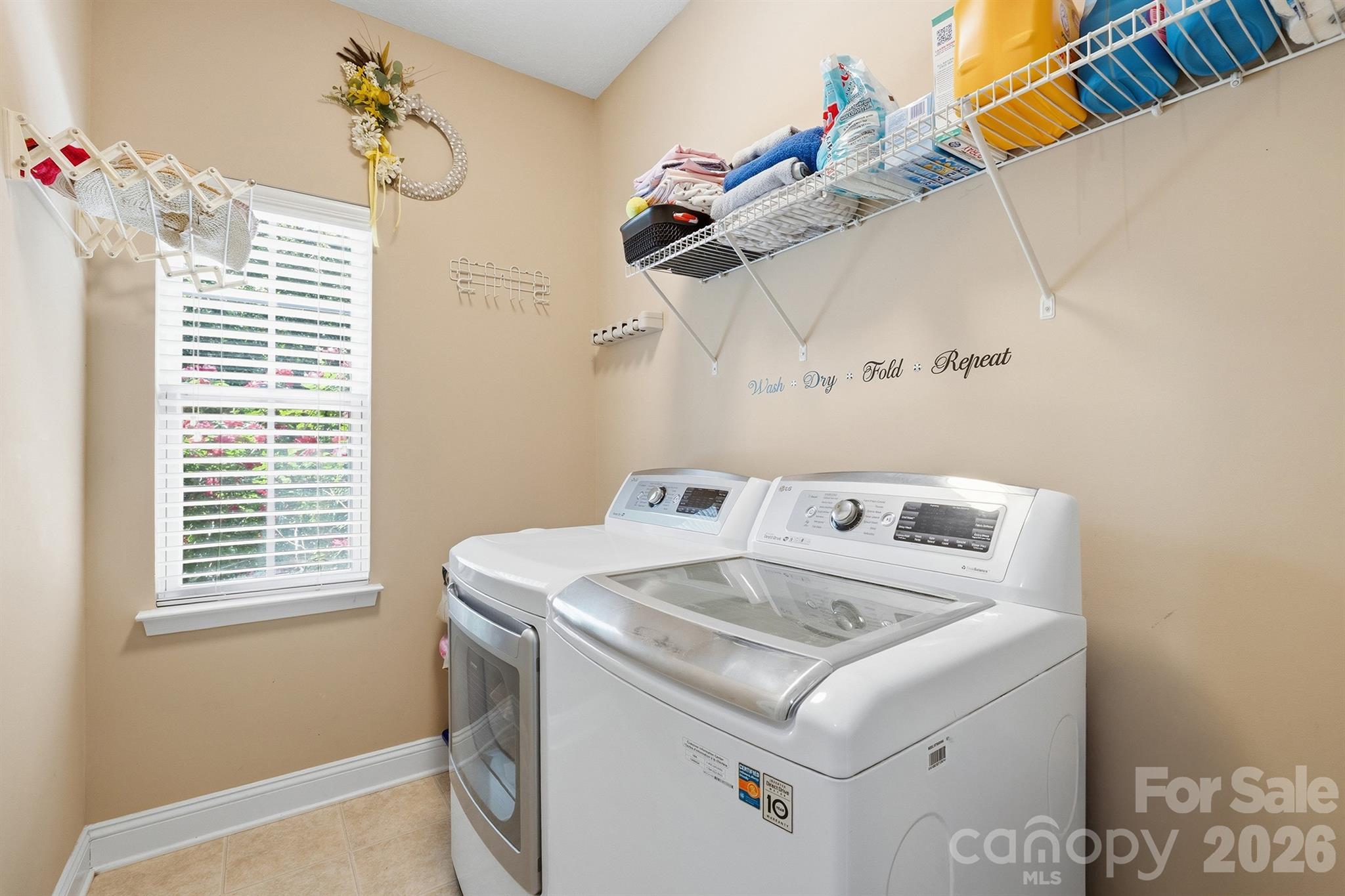 516 Shady Oaks Drive Property Photo 23