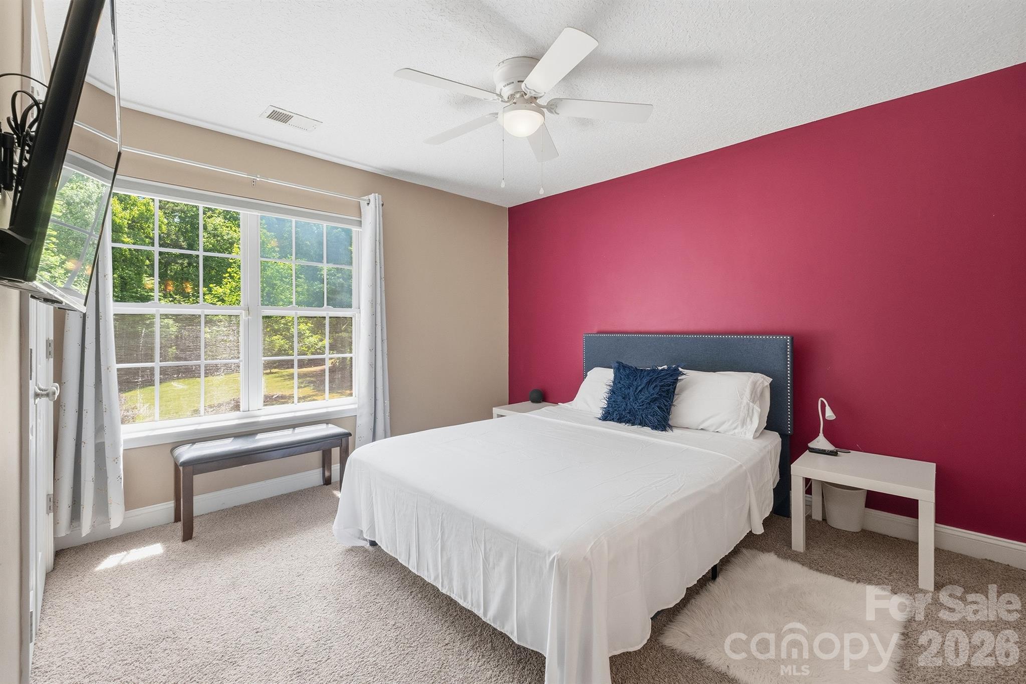 516 Shady Oaks Drive Property Photo 29