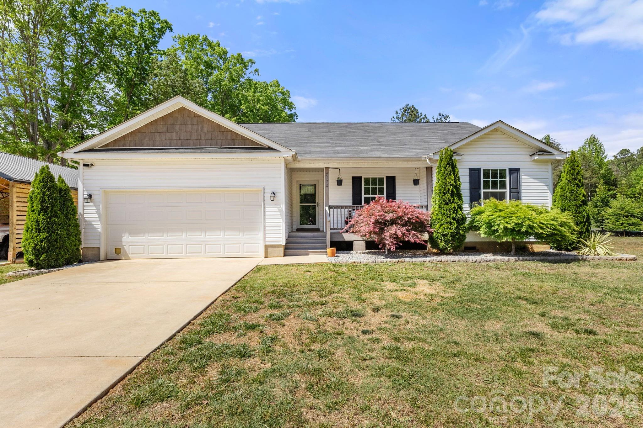 7172 Rolling Hills Drive Property Photo 1
