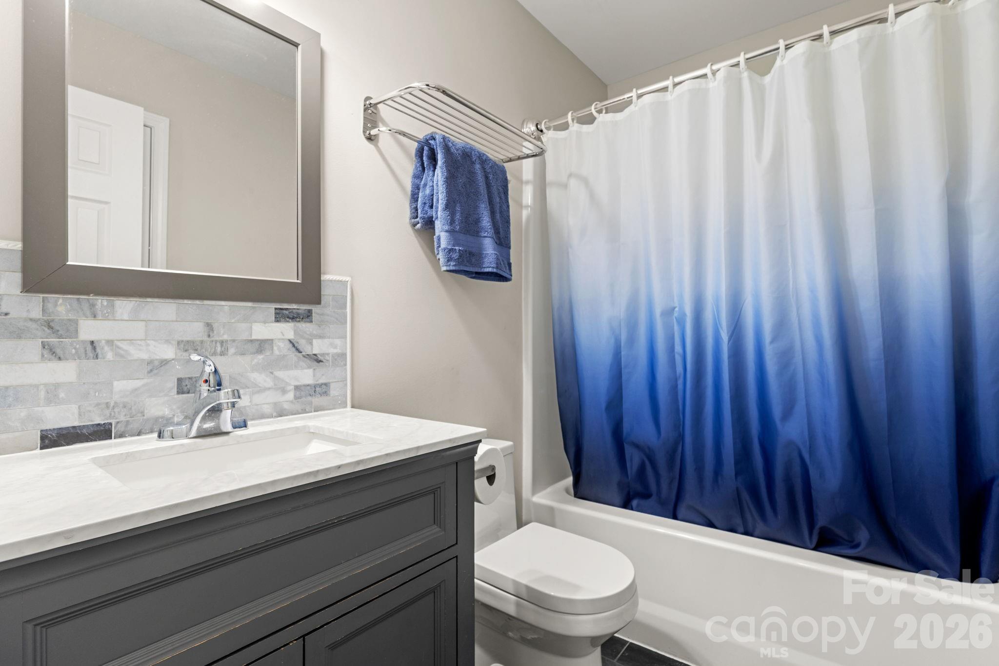 7172 Rolling Hills Drive Property Photo 23
