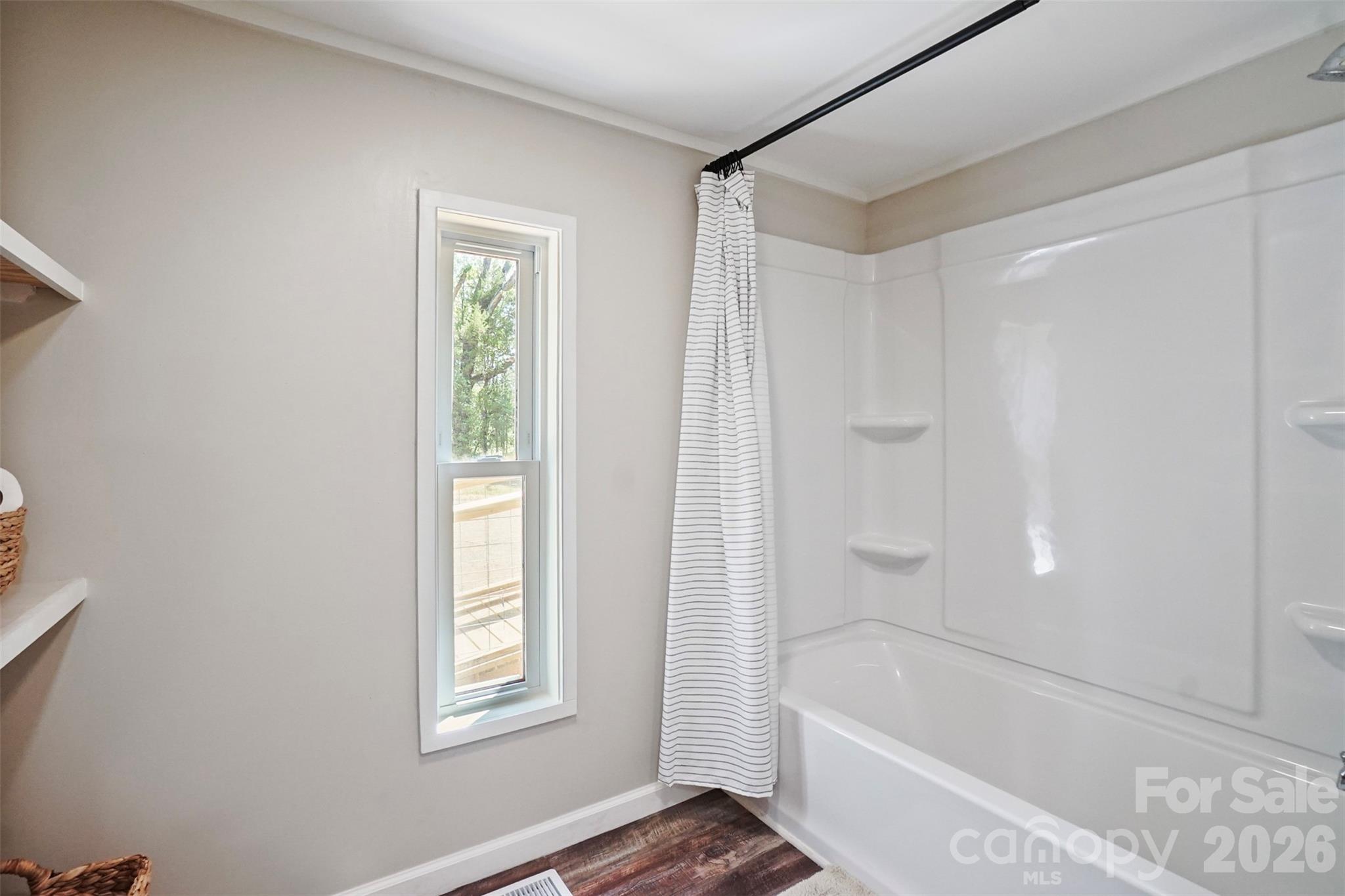 1305 Craig Drive Property Photo 15