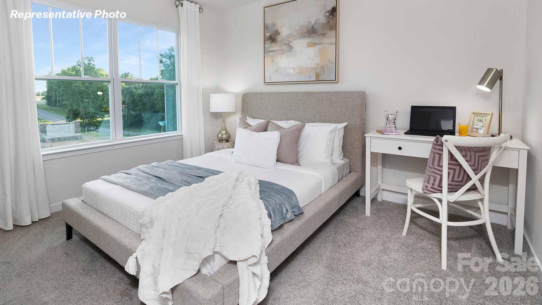 646 Dazzle Loop Property Photo 17