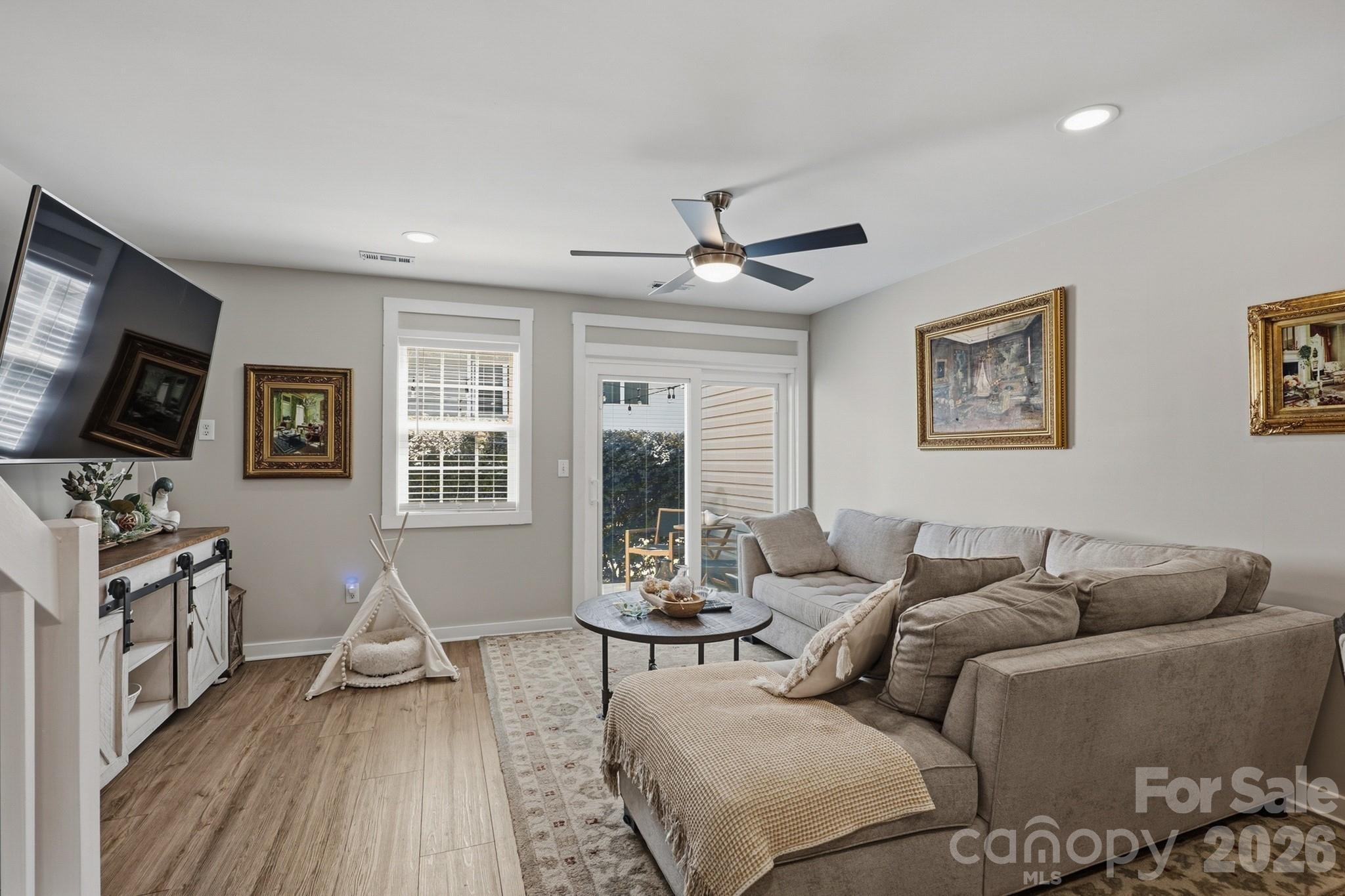 5236 Avon Court Property Photo 19