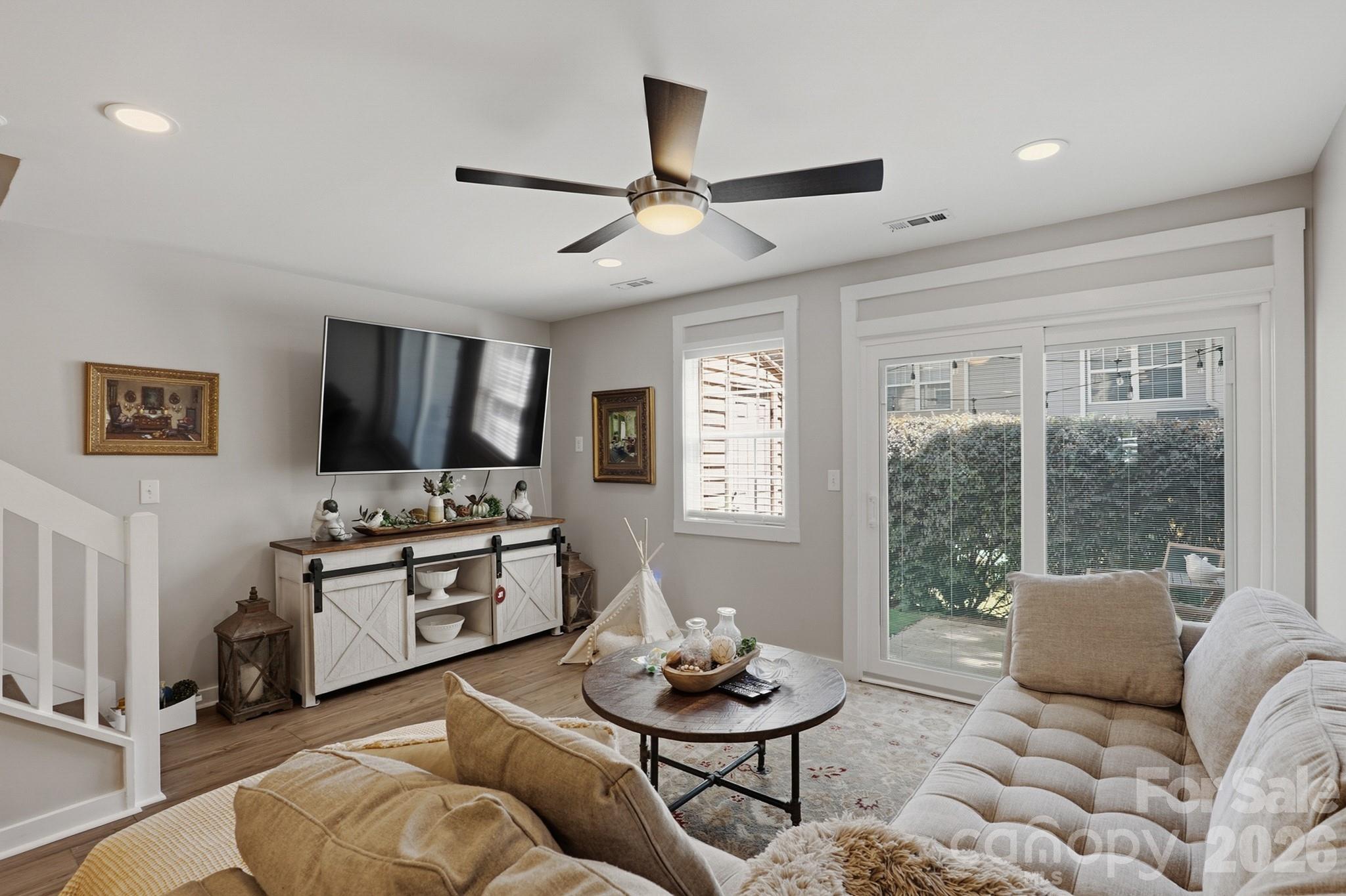 5236 Avon Court Property Photo 20
