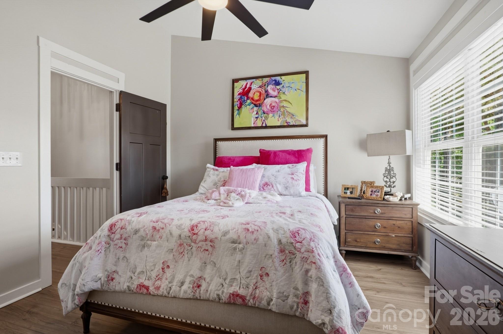 5236 Avon Court Property Photo 23
