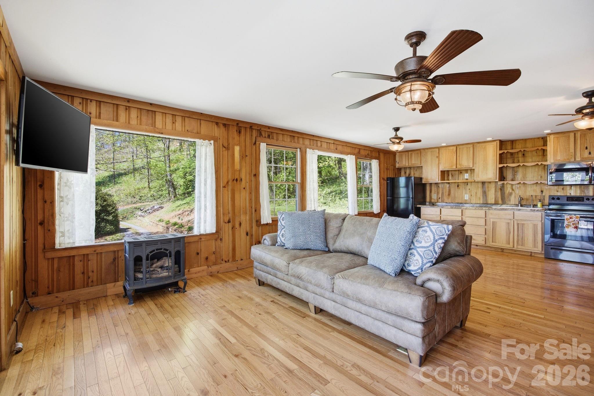 199 Alpine Drive Property Photo 11