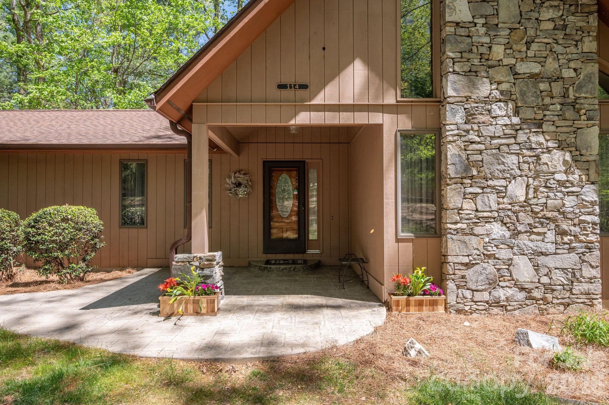 114 Timber Creek Road Property Photo 3