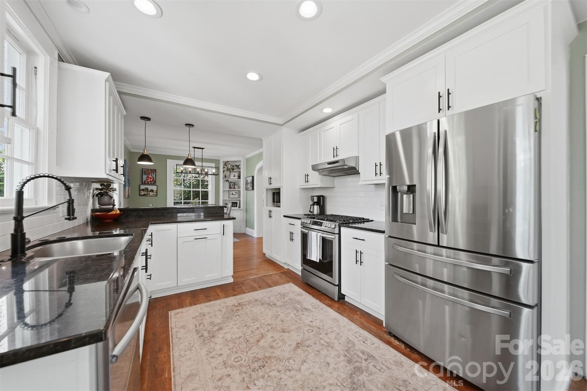 431 9th Street Property Photo 12