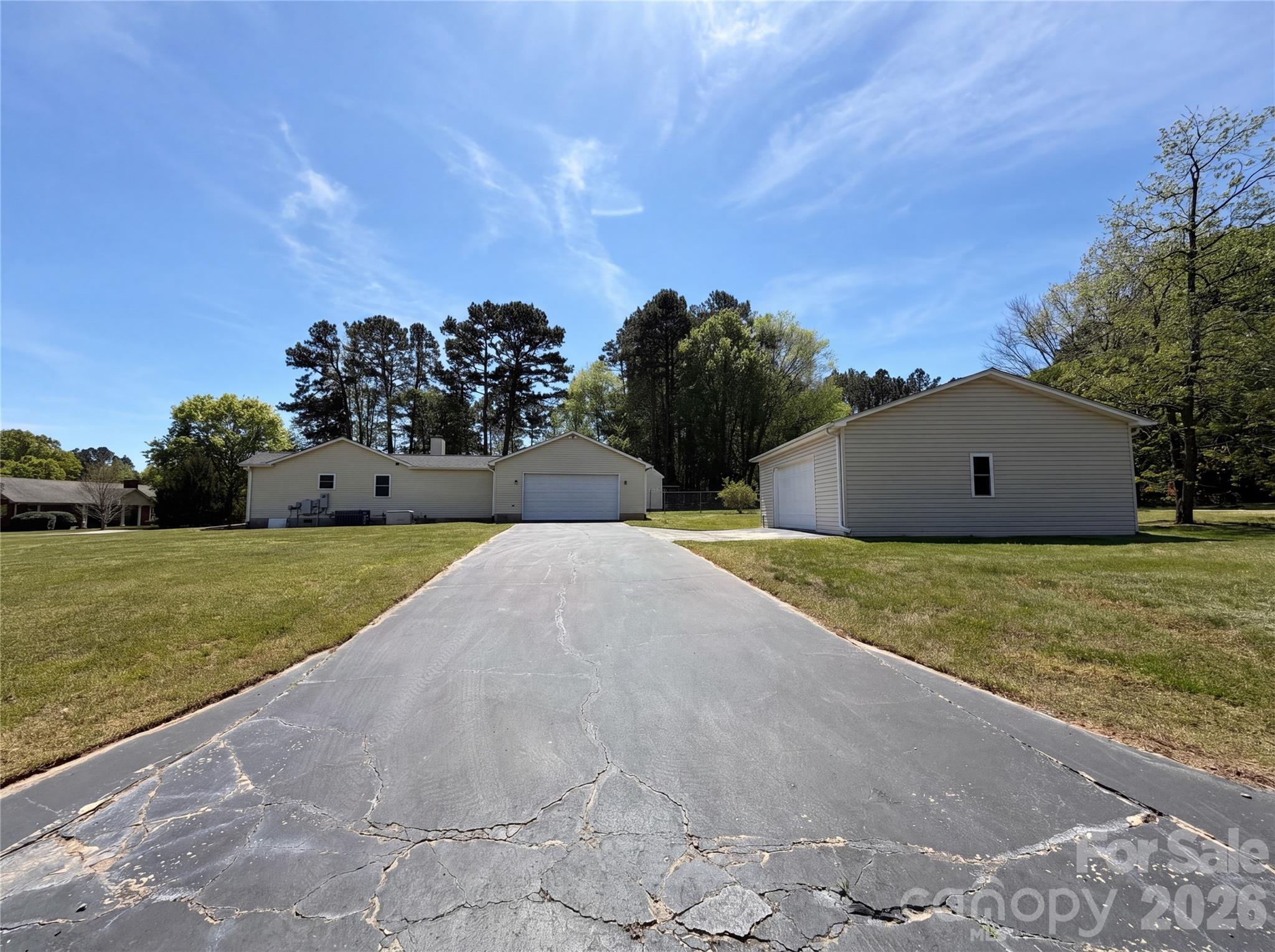 101 Forest Meadow Lane Property Photo 4