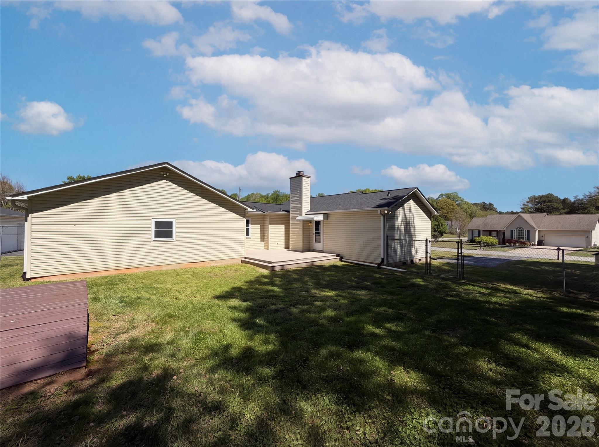 101 Forest Meadow Lane Property Photo 8