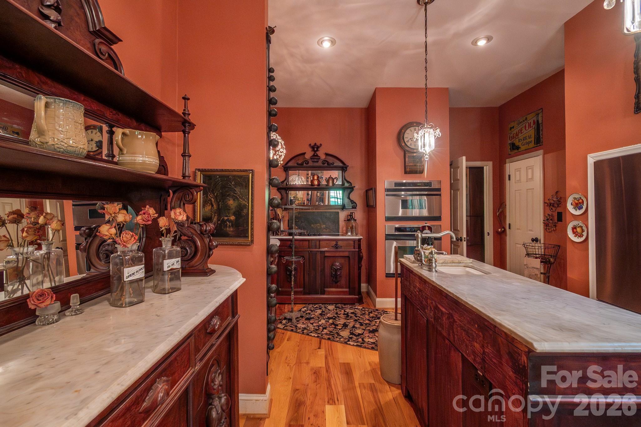 5592 Lennox Drive 51 Property Photo 4