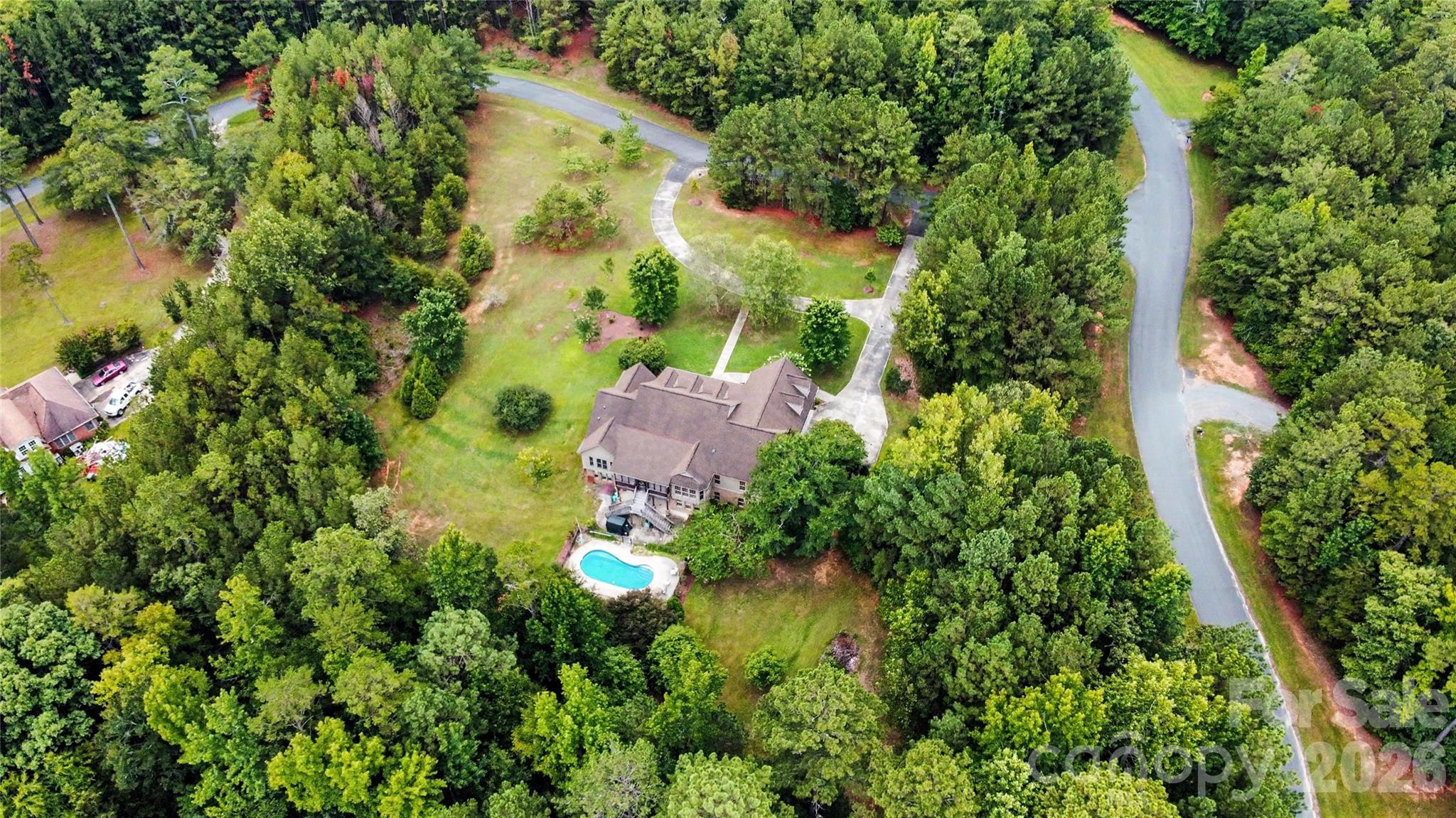 507 Crown Court Property Photo 30