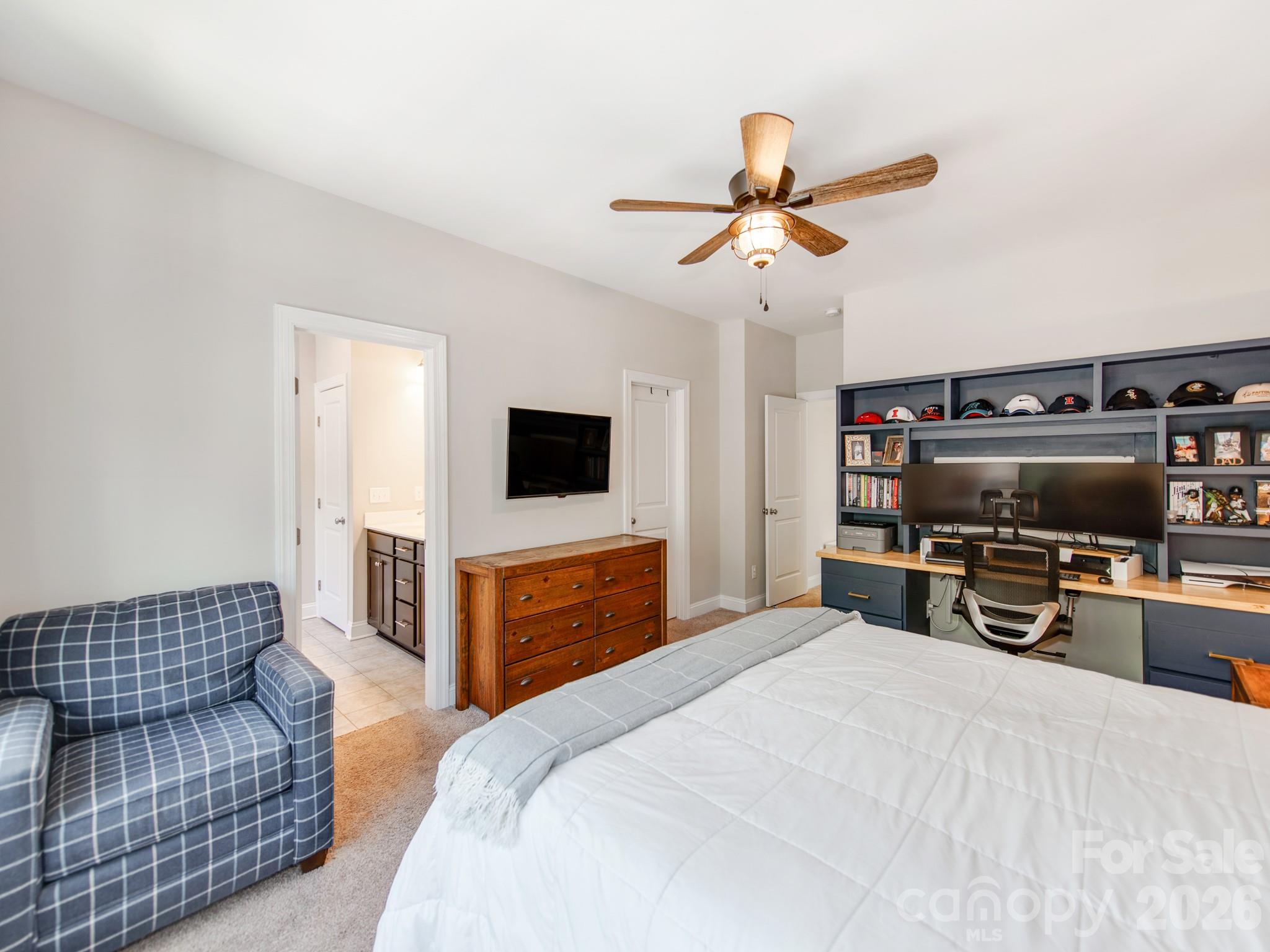 8753 Aspinwall Drive Property Photo 23