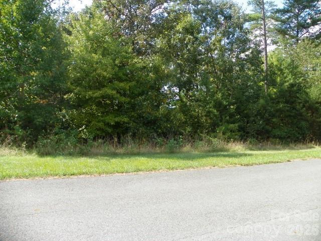 212 Whisper Lake Drive Property Photo 1