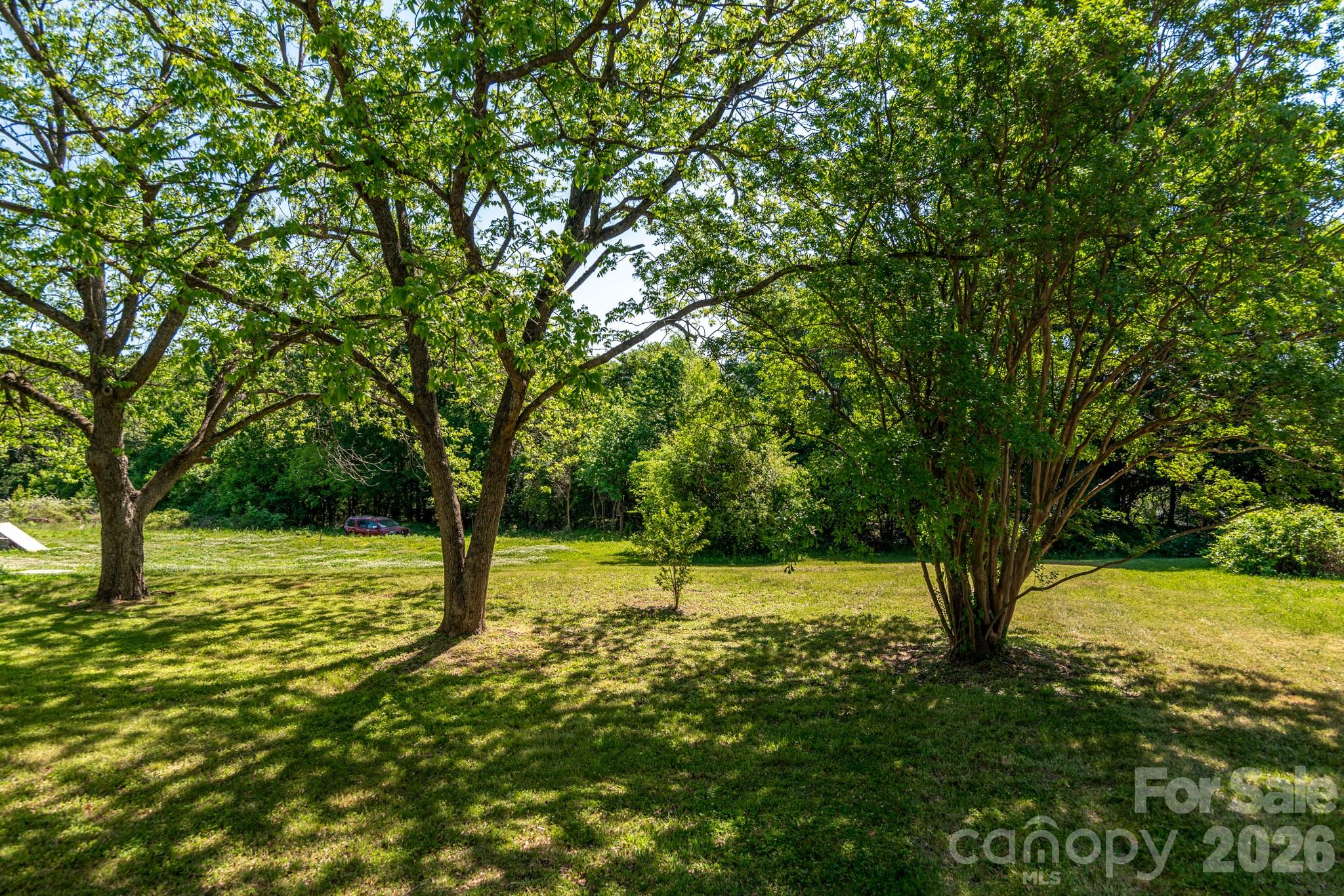 109 Hillcrest Drive Property Photo 5