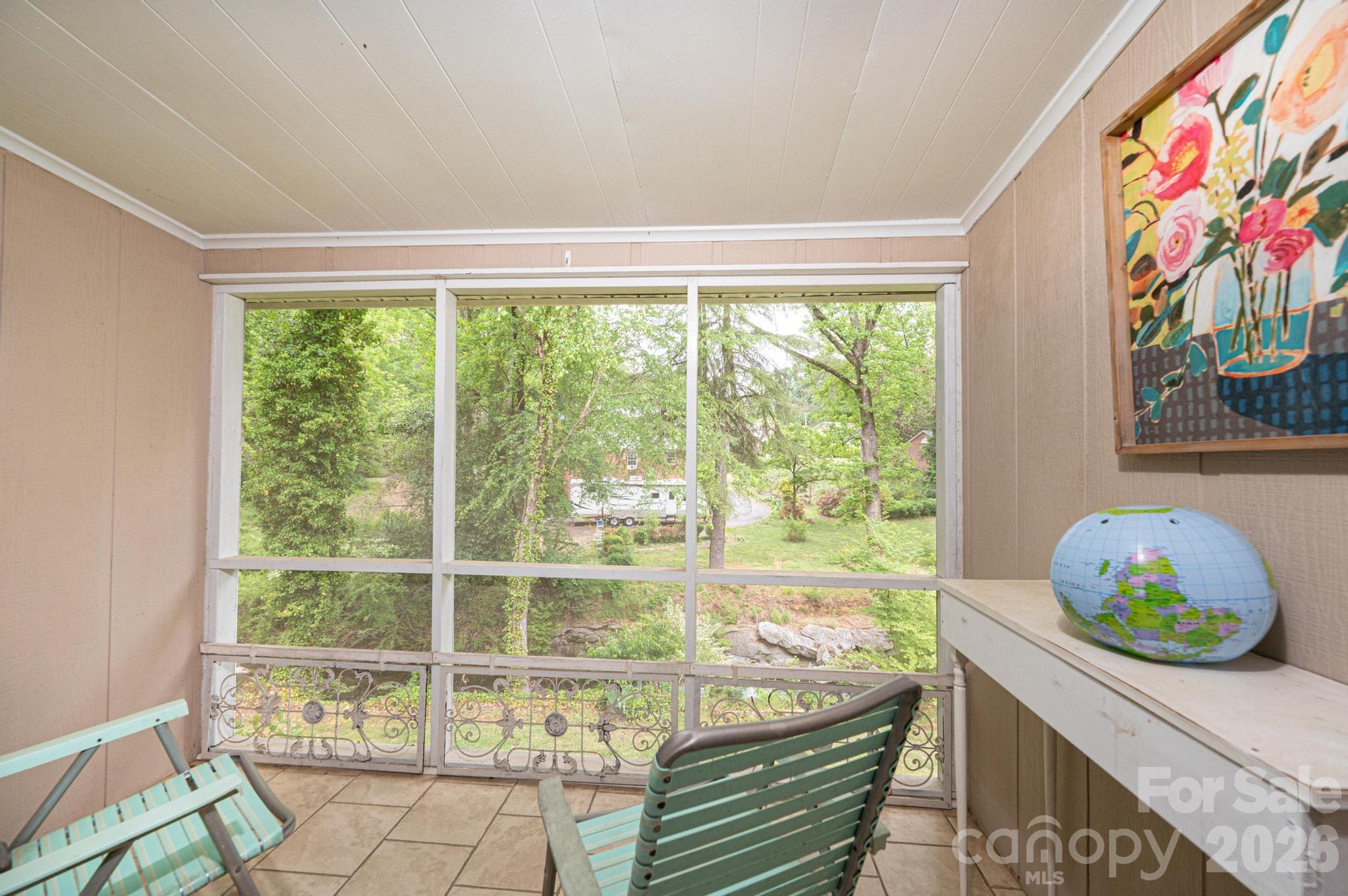 826 6th Street 4 Property Photo 10