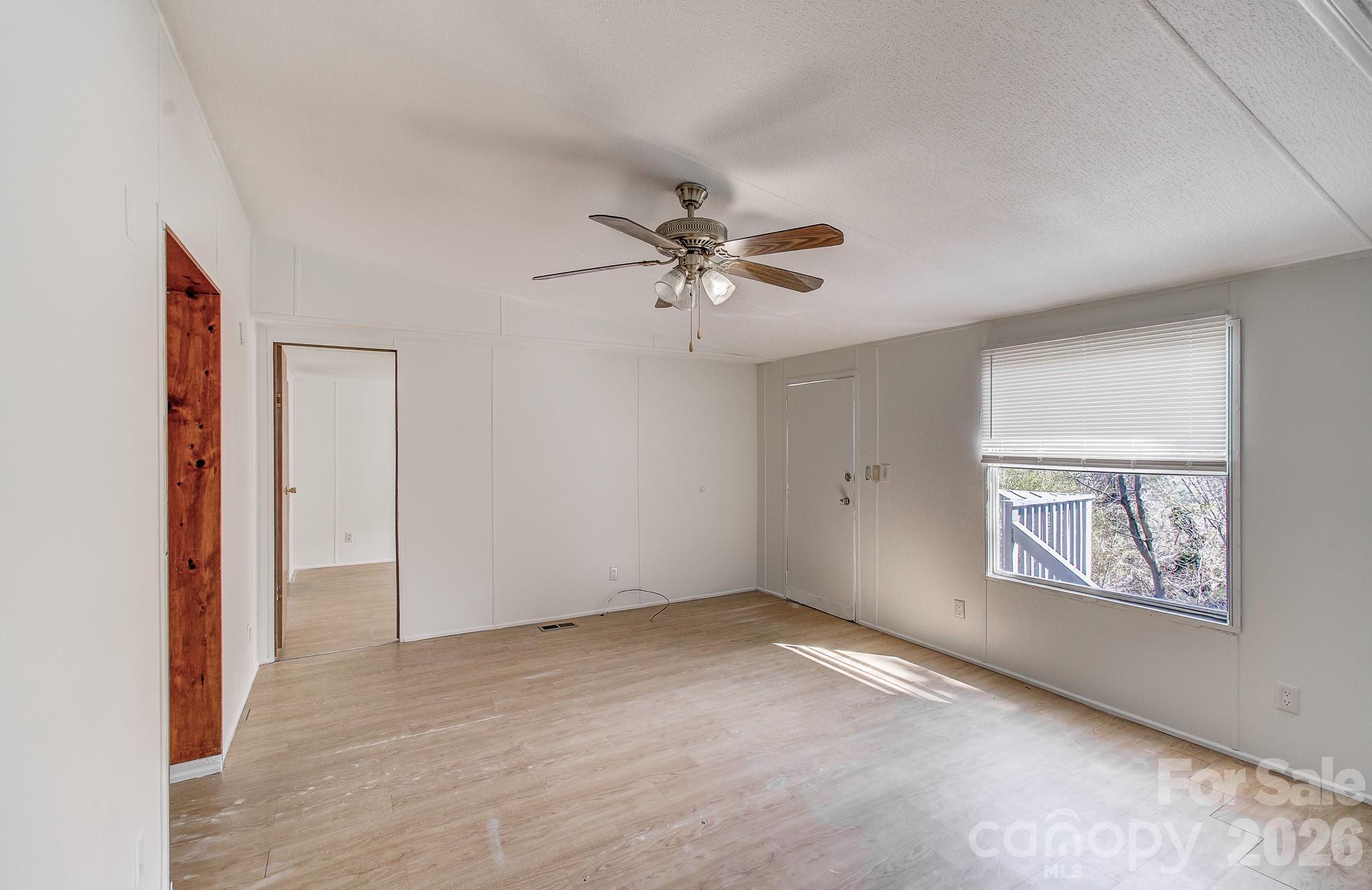 10 Lands End Drive Property Photo 5