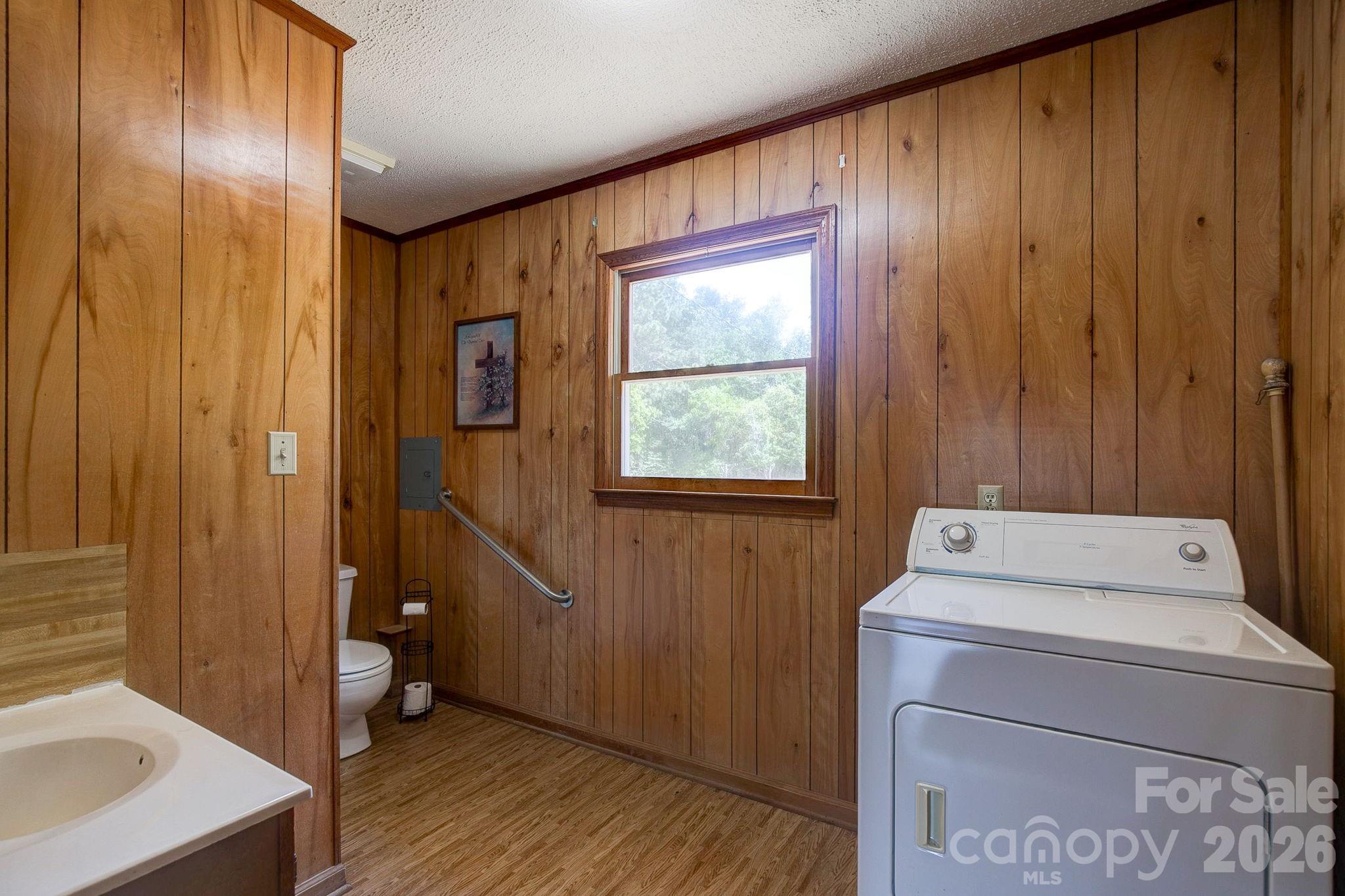 22271 Hwy 151 Highway Property Photo 16