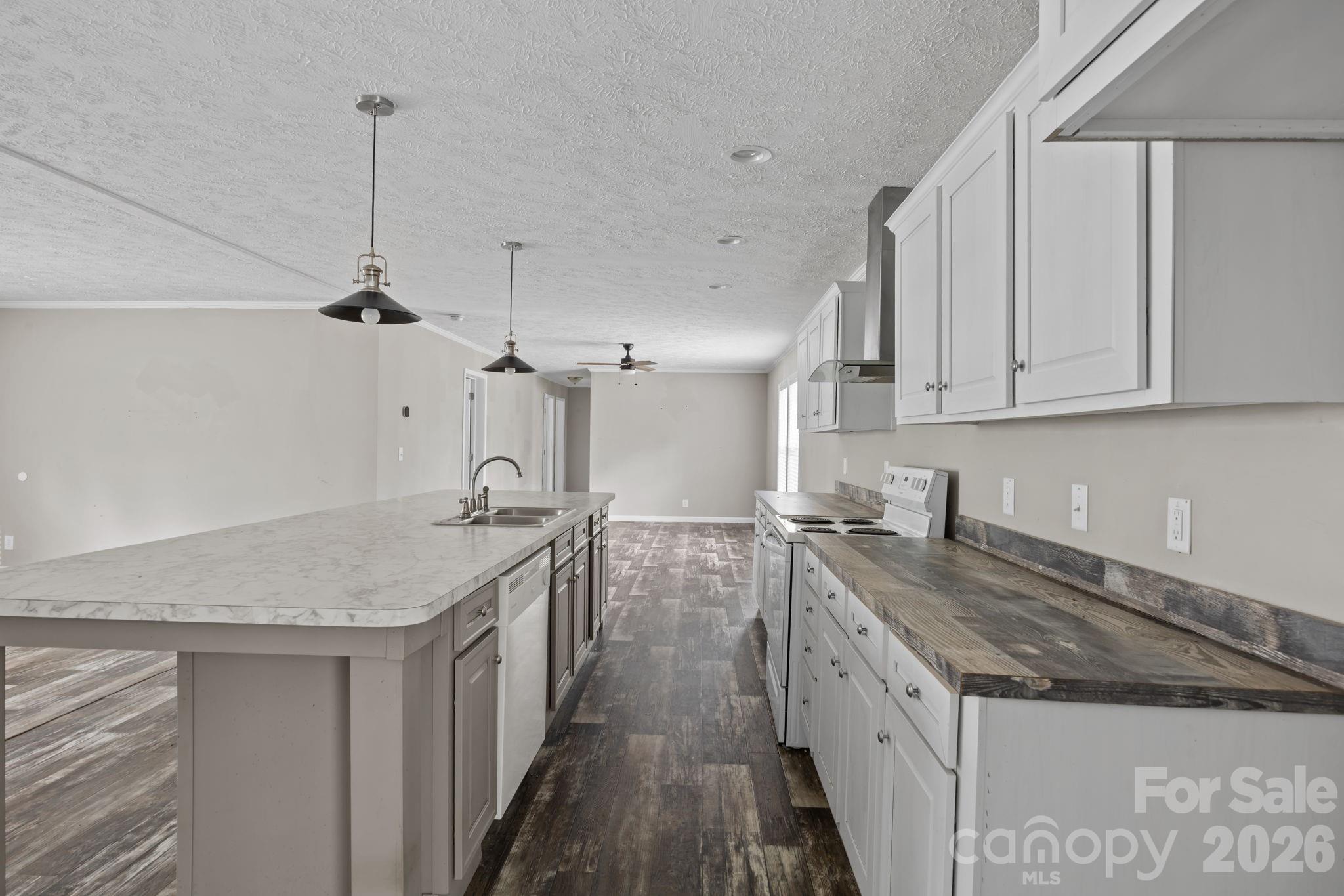 188 Low Lane Property Photo 16