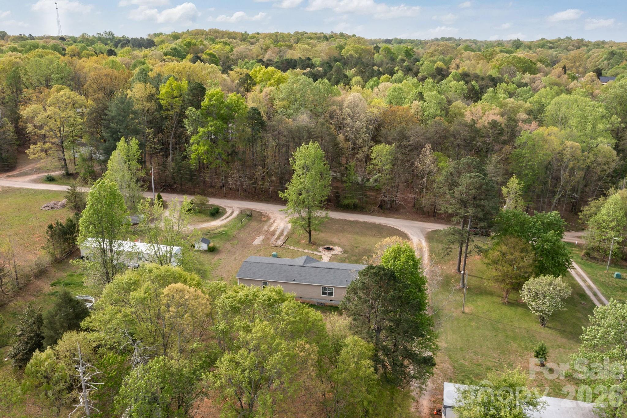 188 Low Lane Property Photo 41