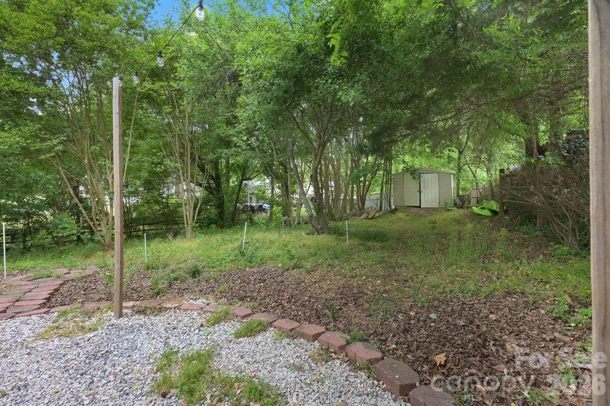 7811 Heatherdale Court Property Photo 10