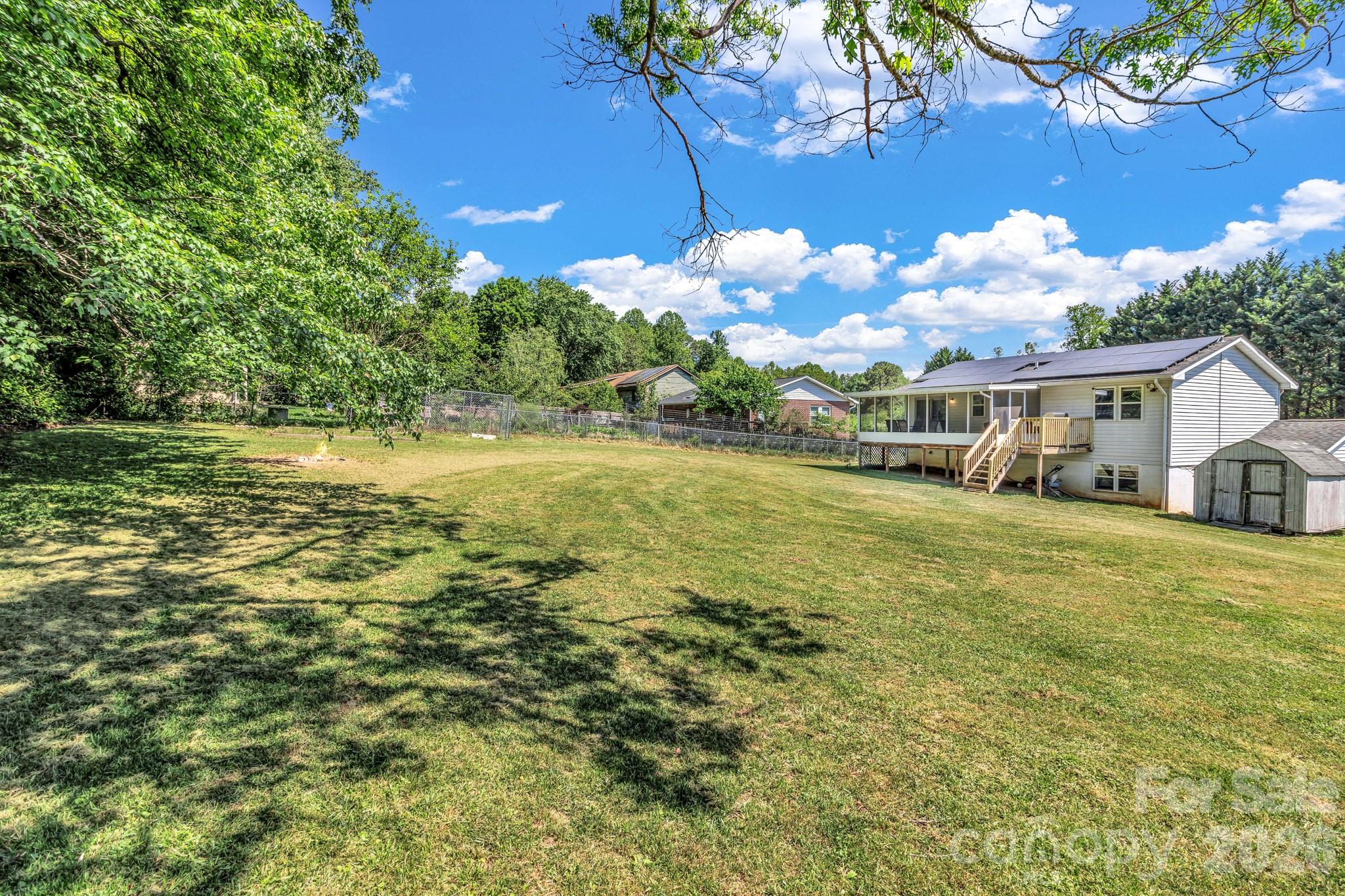 13 Spring Lake Drive Property Photo 3