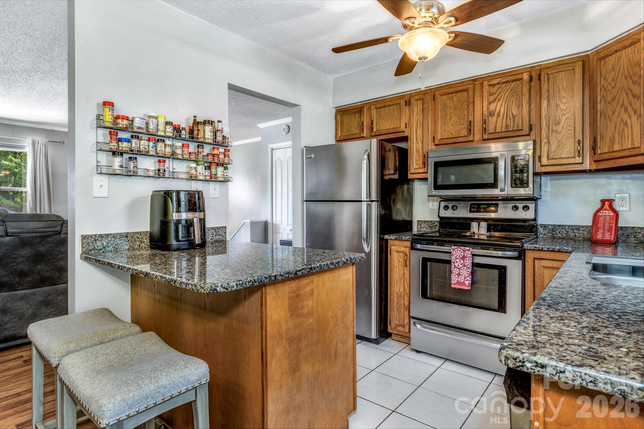 13 Spring Lake Drive Property Photo 15