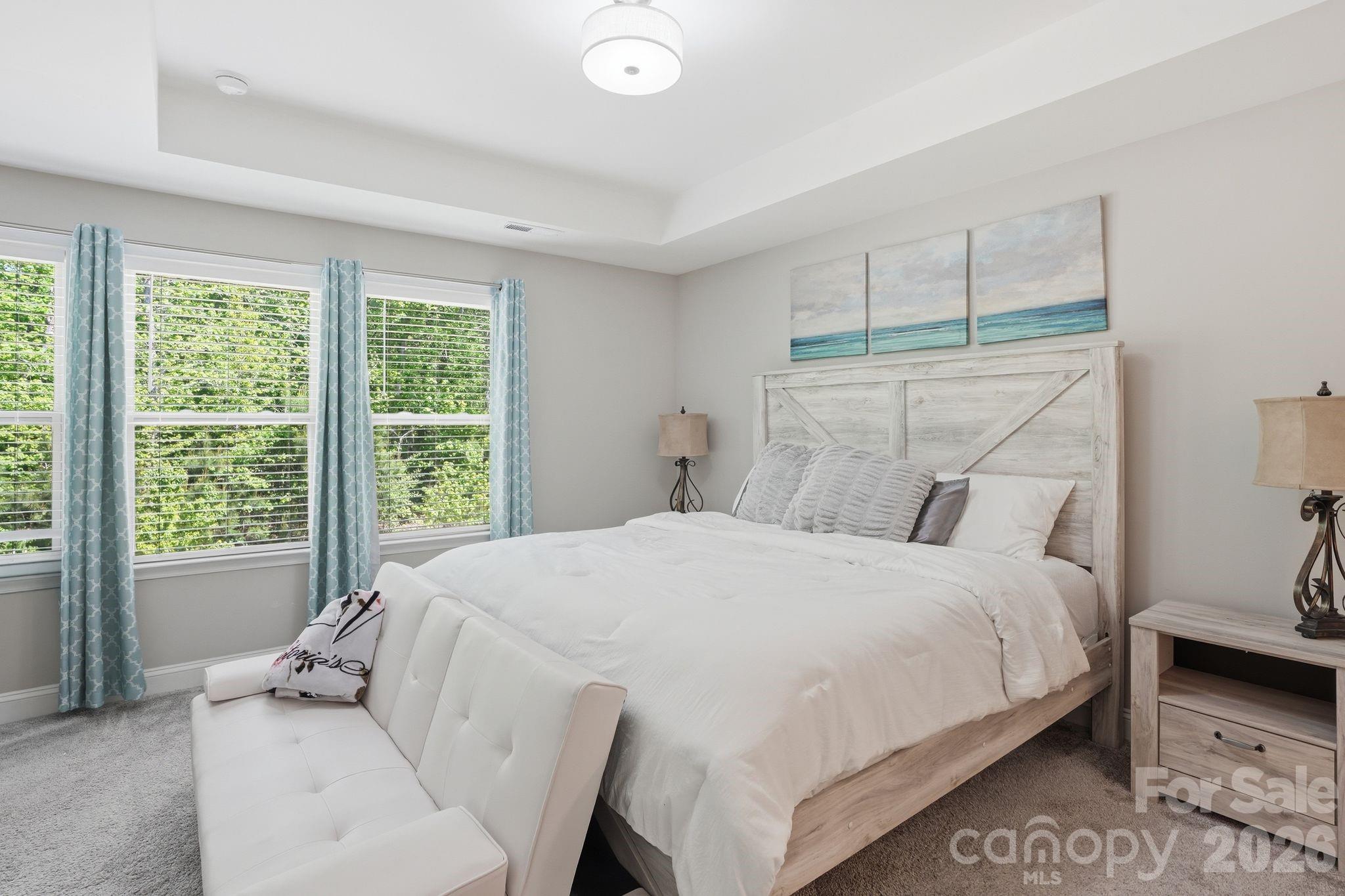 2038 Suttonview Road Property Photo 16