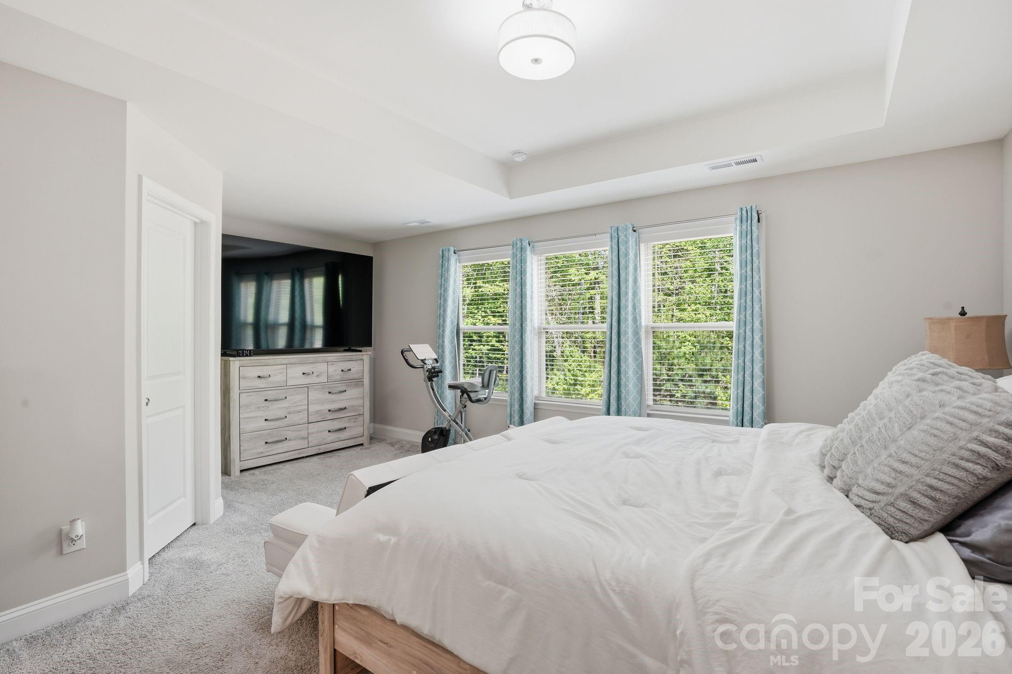 2038 Suttonview Road Property Photo 17