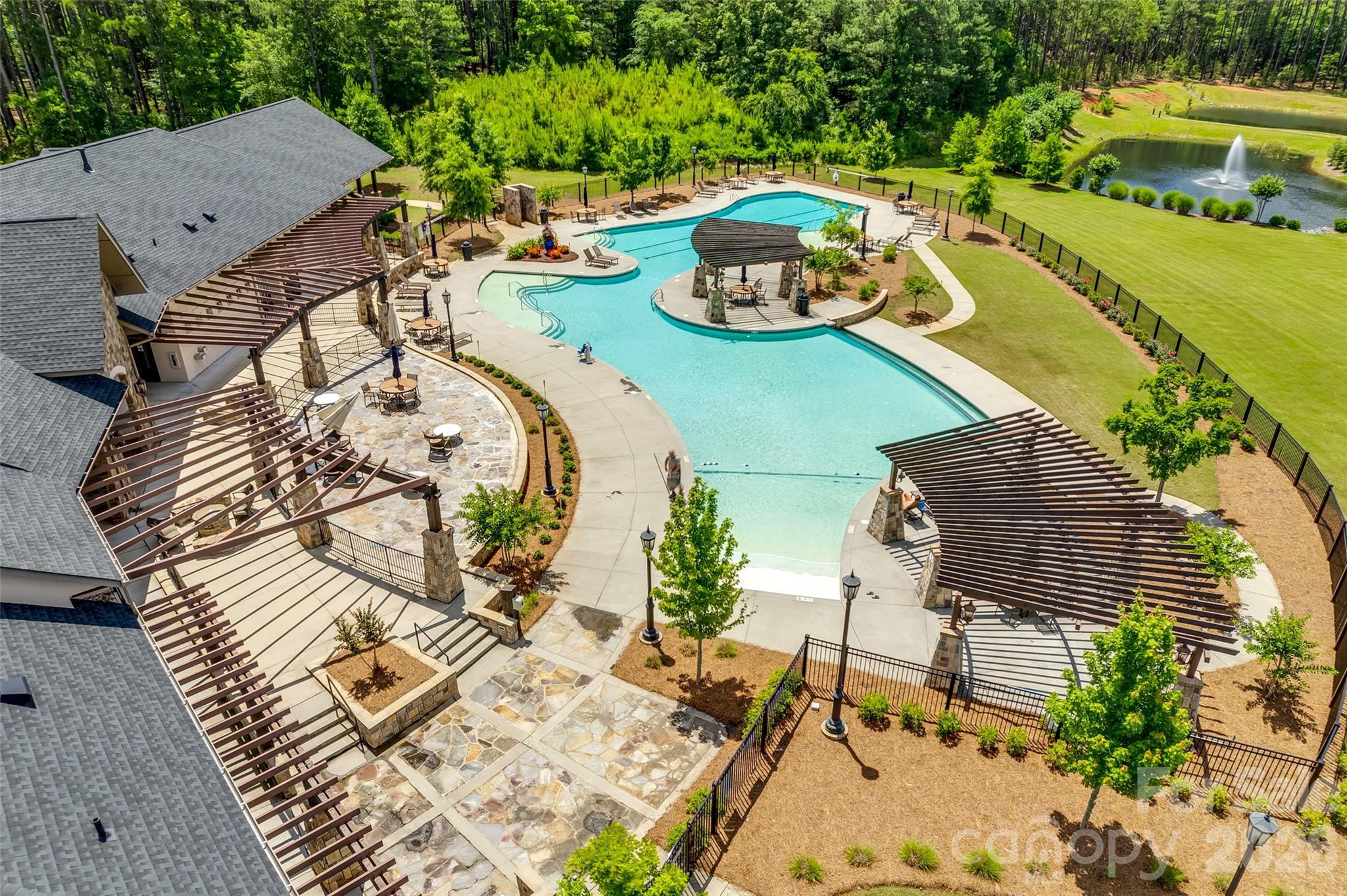 6121 Chimney Bluff Road 6 Property Photo 18