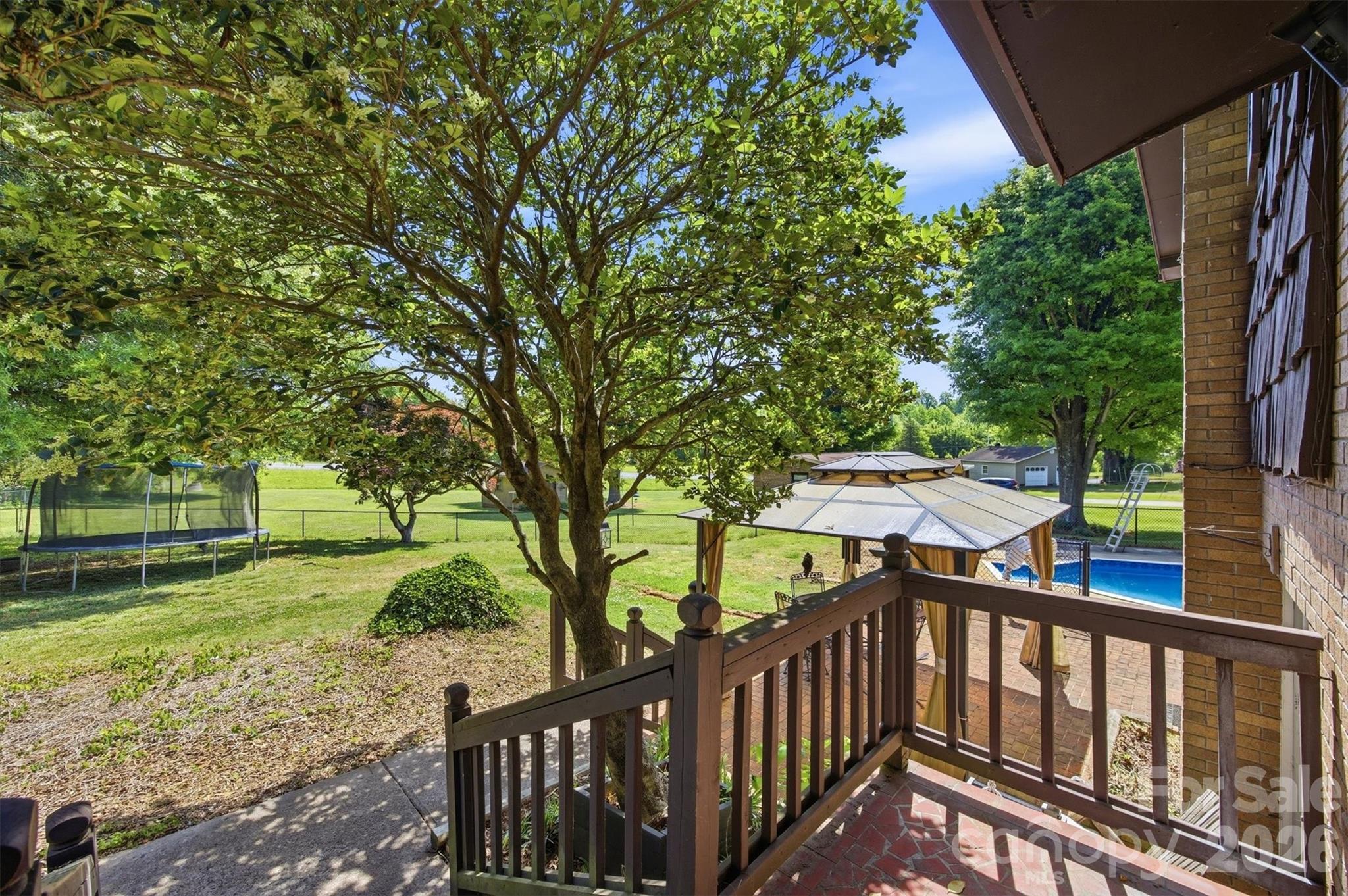 3634 Brookwood Drive Property Photo 9