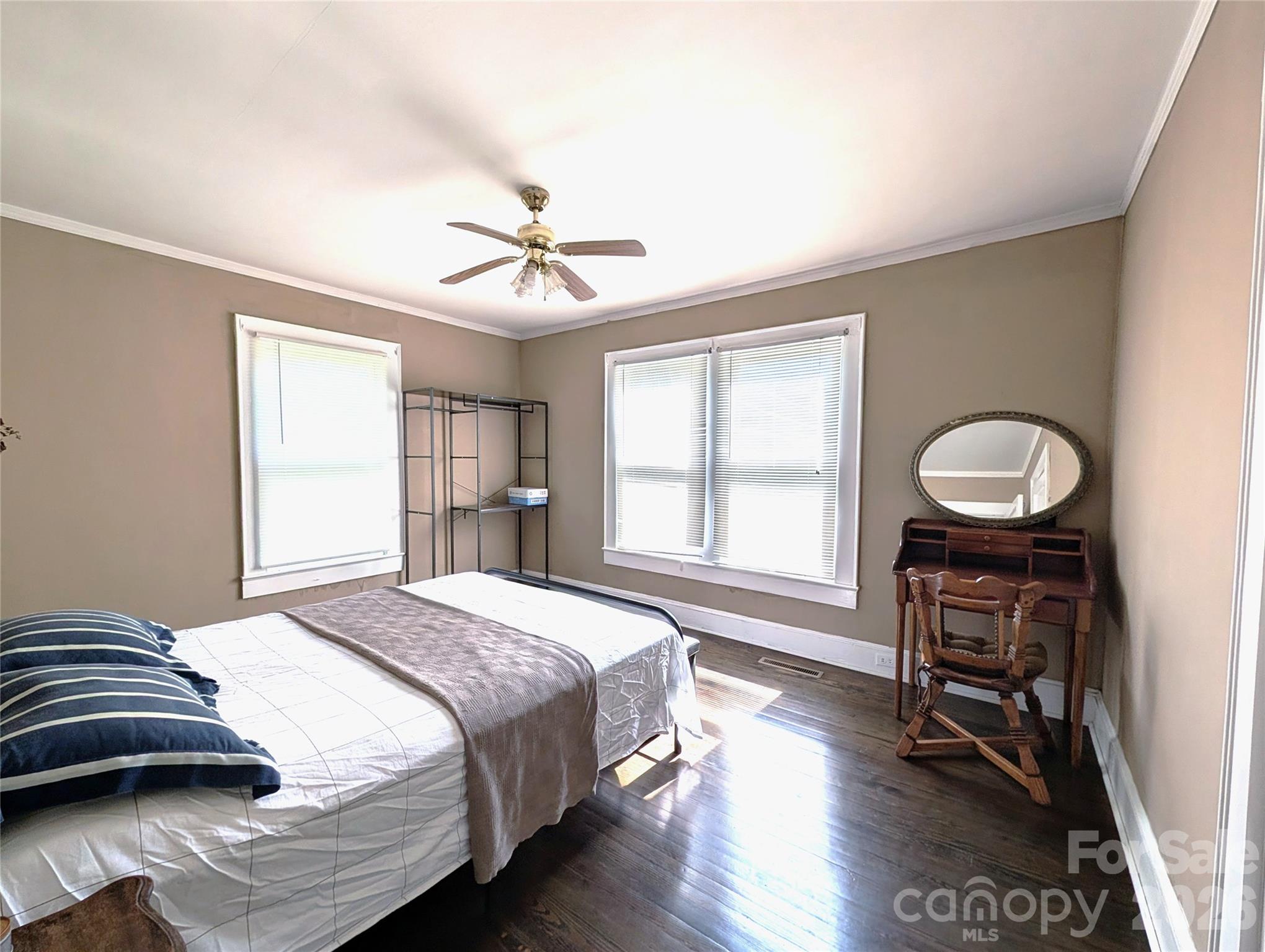 707 Oakshade Avenue 51 Property Photo 18