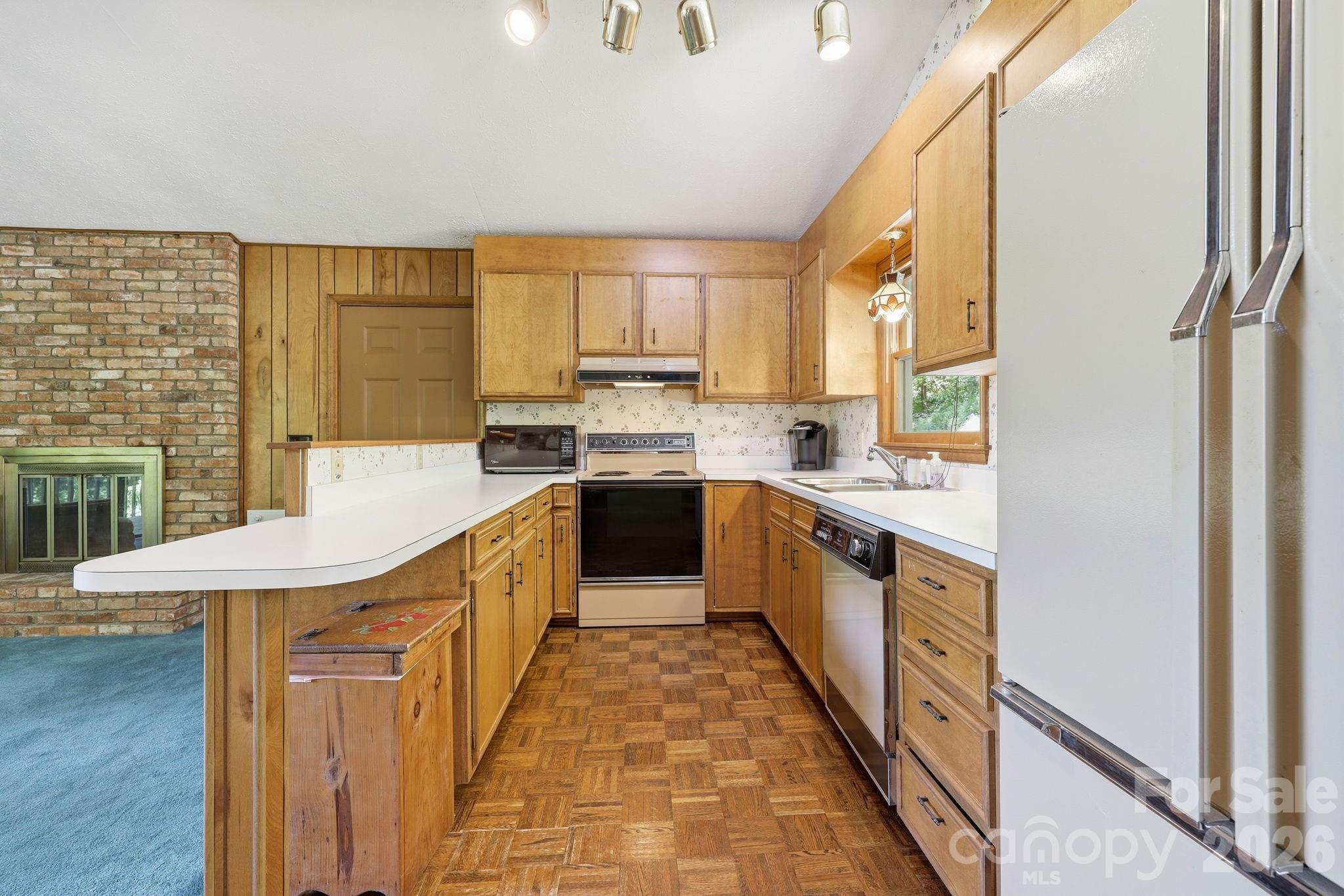 169 Sleepy Hollow Lane Property Photo 15