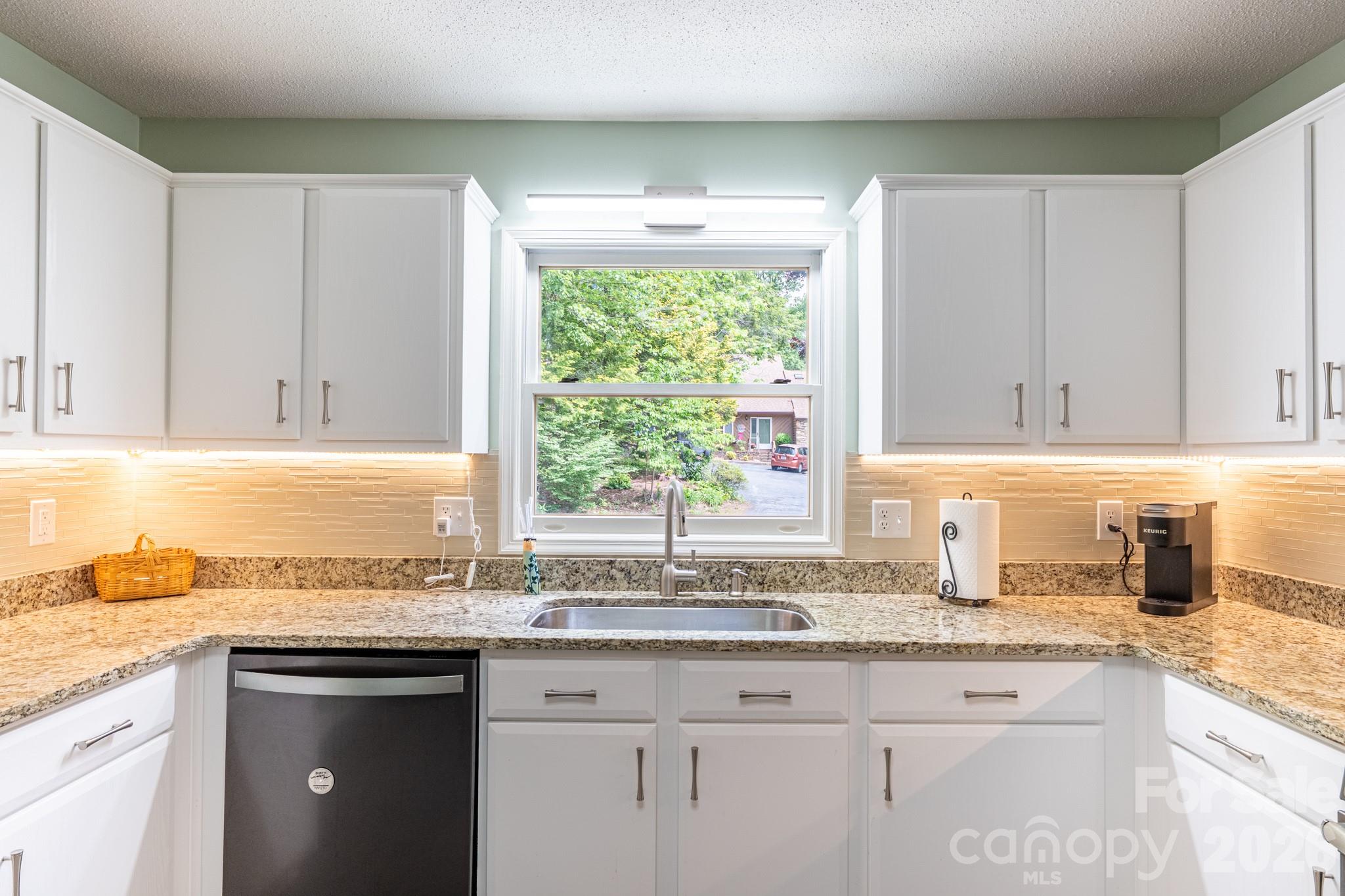 12 Pencross Circle Property Photo 12