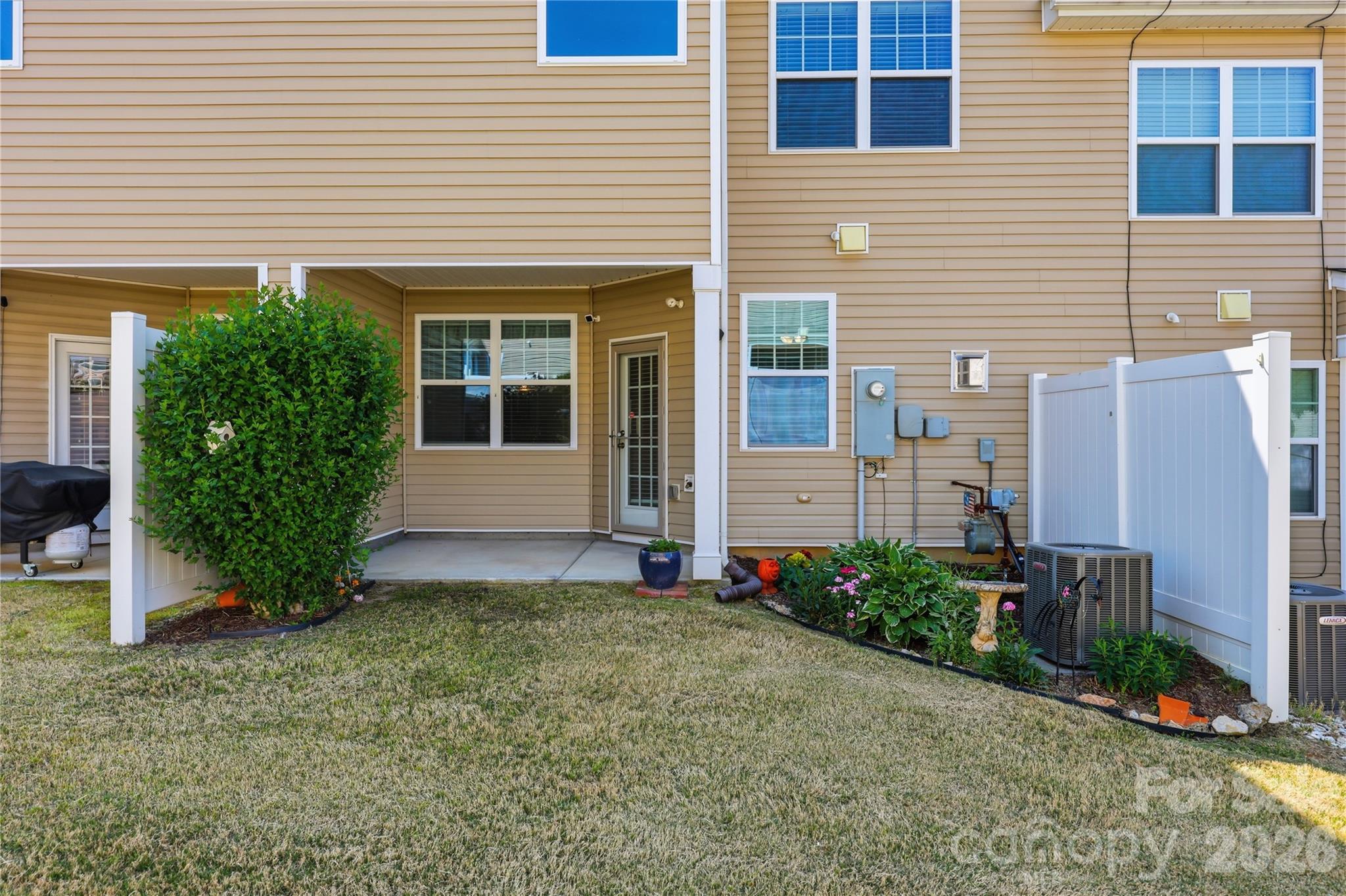 7431 Calhoun Falls Drive Property Photo 17