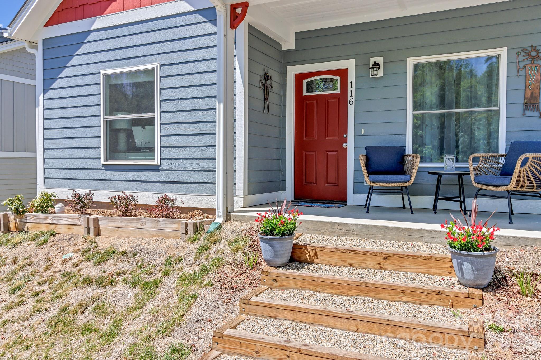 116 Northbend Drive Property Photo 3