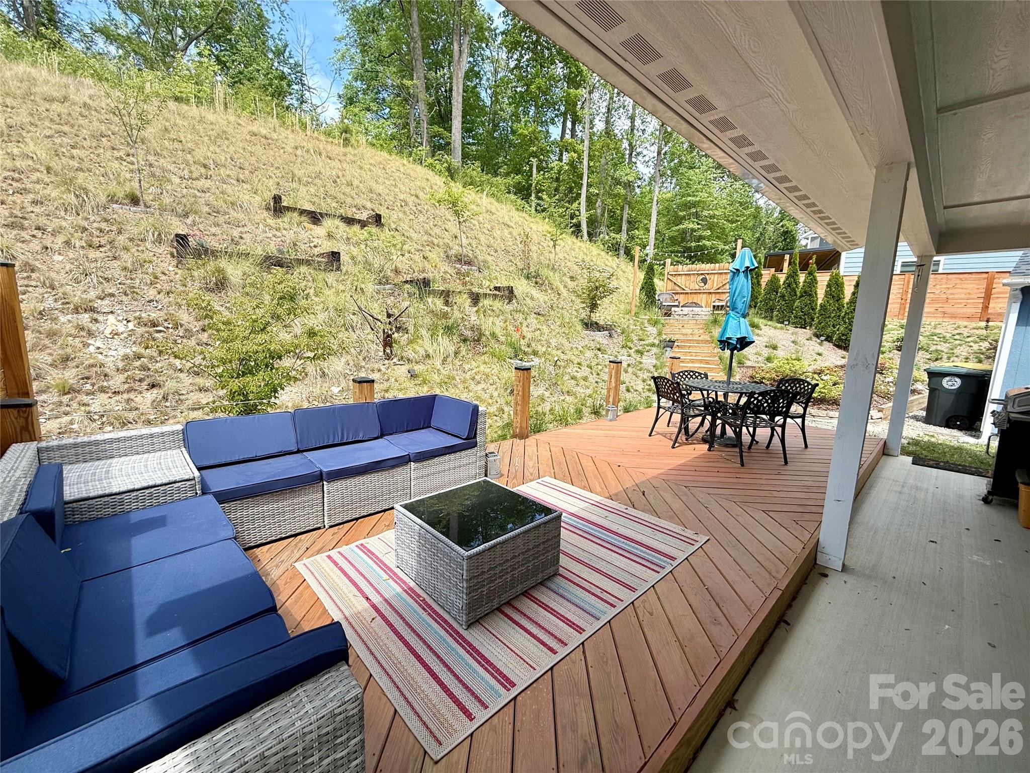 116 Northbend Drive Property Photo 4