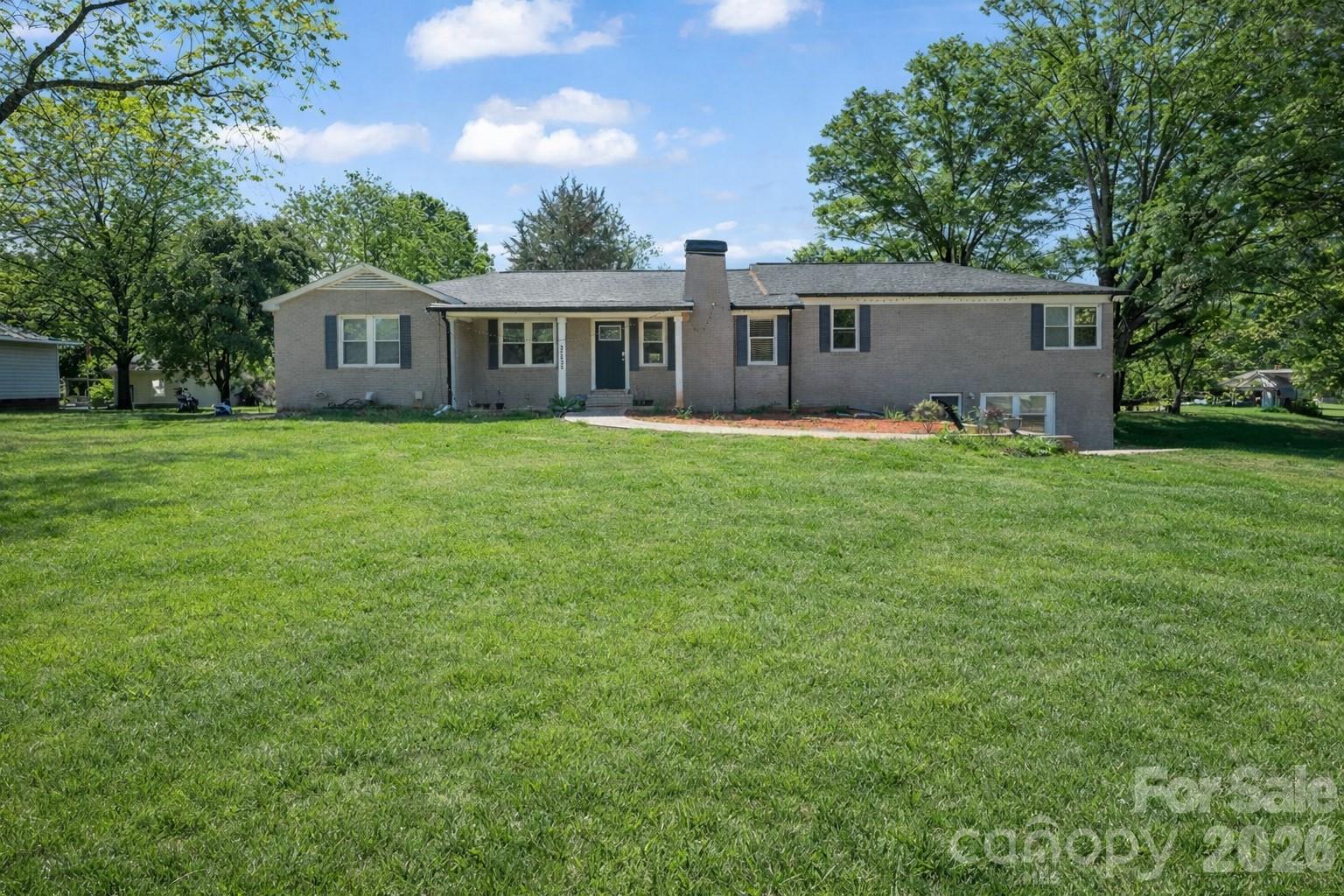 34438 Springdale Drive Property Photo 1