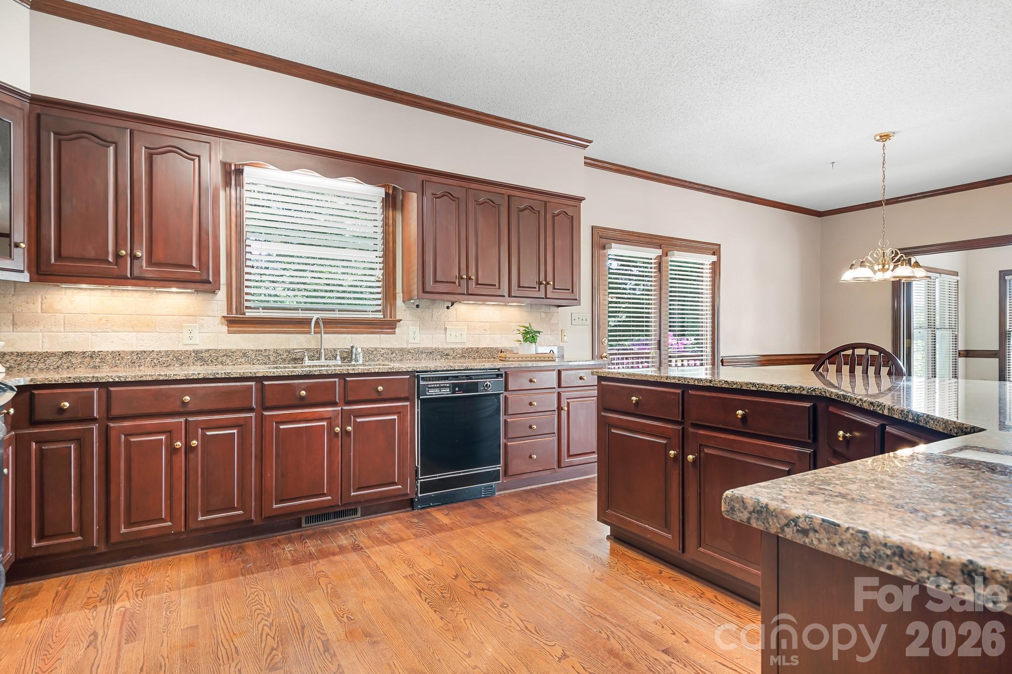 11690 Bain School Road Property Photo 9