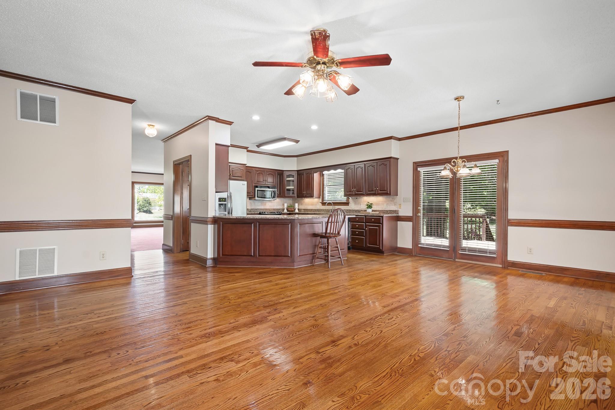11690 Bain School Road Property Photo 15