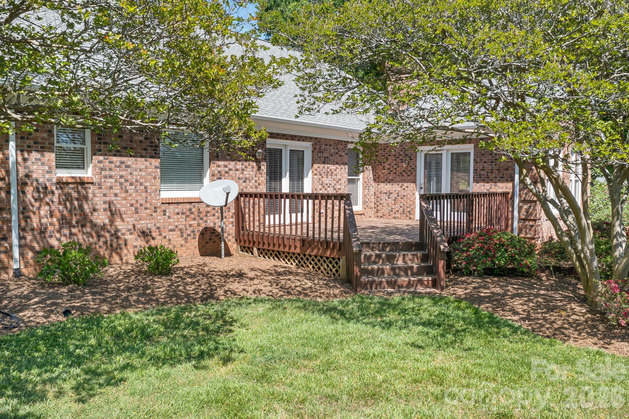 11690 Bain School Road Property Photo 30
