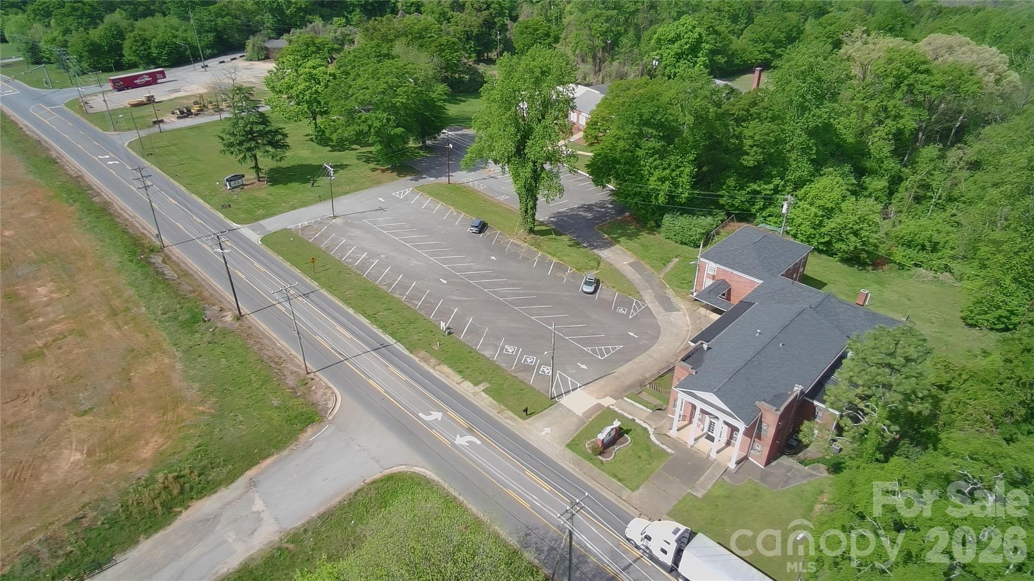 413 Polkville Road Property Photo 8