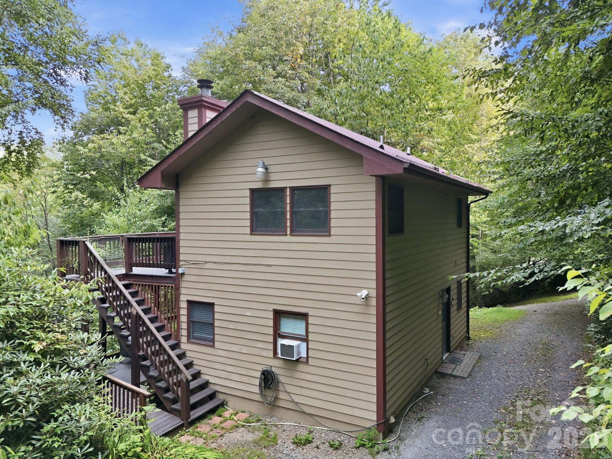 959 Plott Balsam Road Property Photo 1