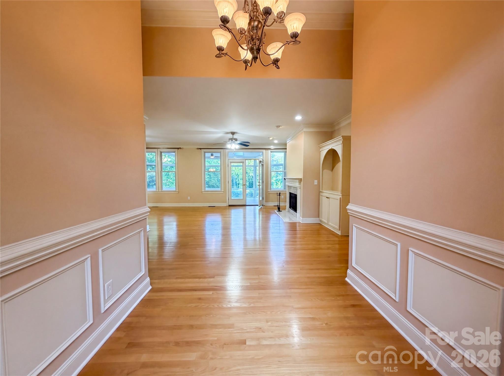 142 Canterbury Crossing Property Photo 9